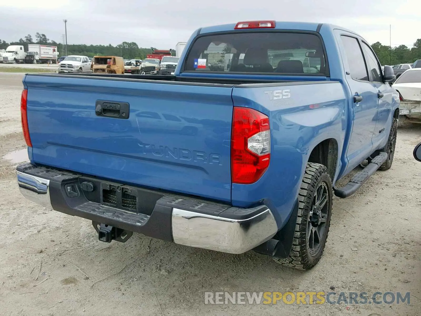 4 Photograph of a damaged car 5TFEM5F18KX135650 TOYOTA TUNDRA CRE 2019
