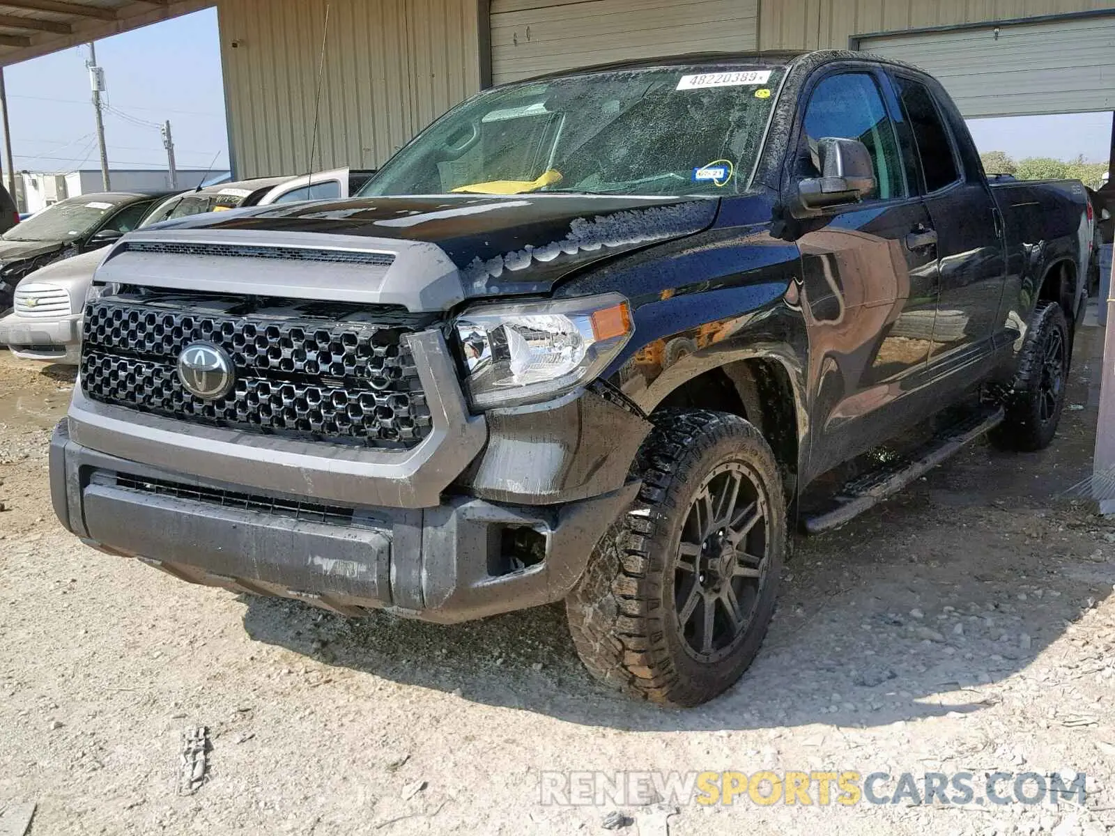2 Photograph of a damaged car 5TFRM5F1XKX143797 TOYOTA TUNDRA DOU 2019