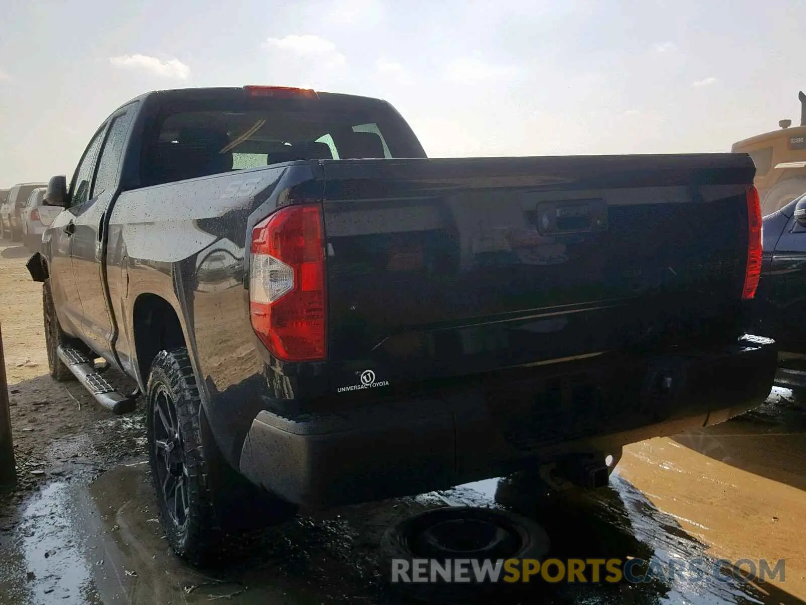 3 Photograph of a damaged car 5TFRM5F1XKX143797 TOYOTA TUNDRA DOU 2019
