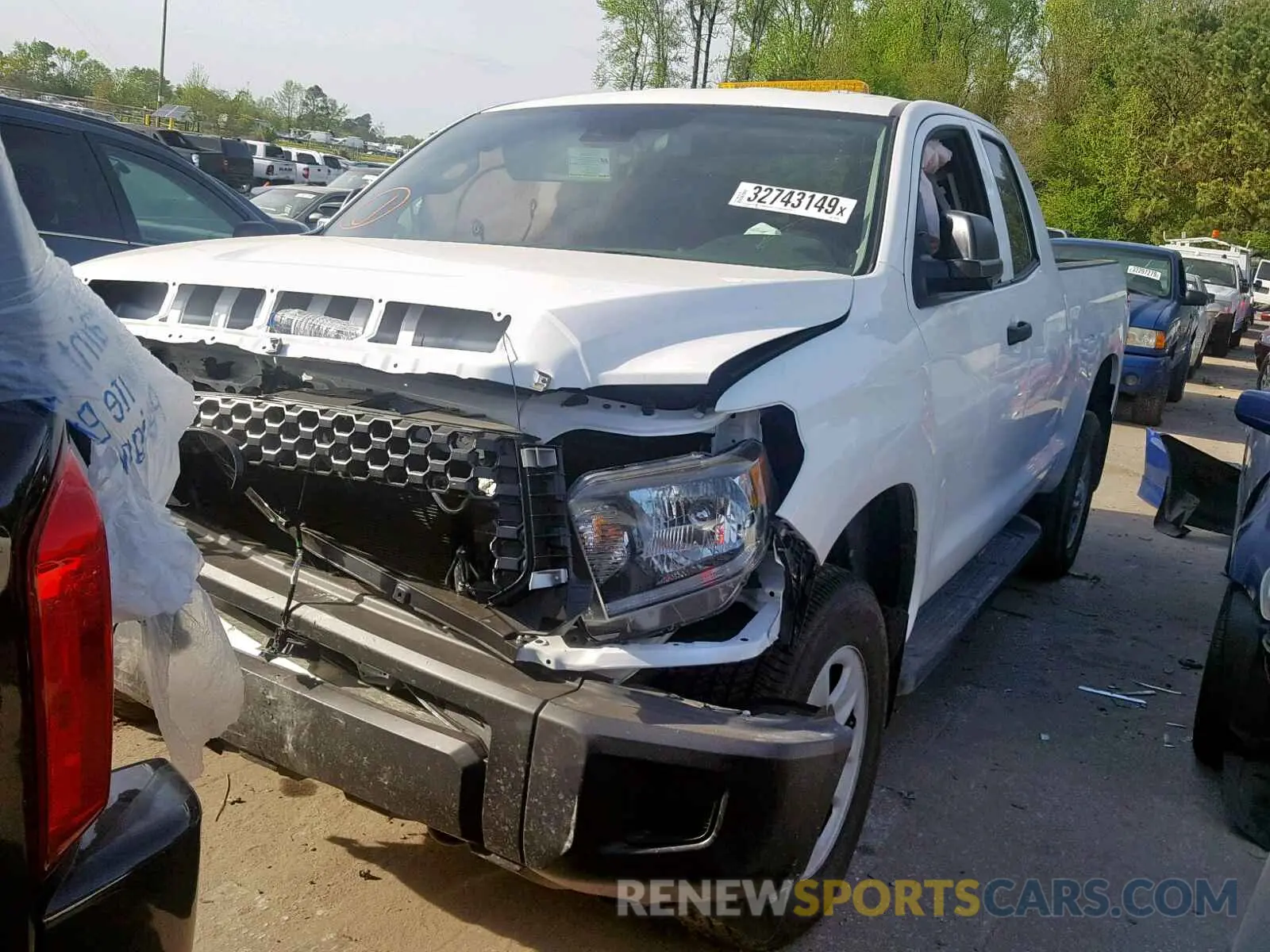 2 Photograph of a damaged car 5TFUM5F10KX081272 TOYOTA TUNDRA DOU 2019