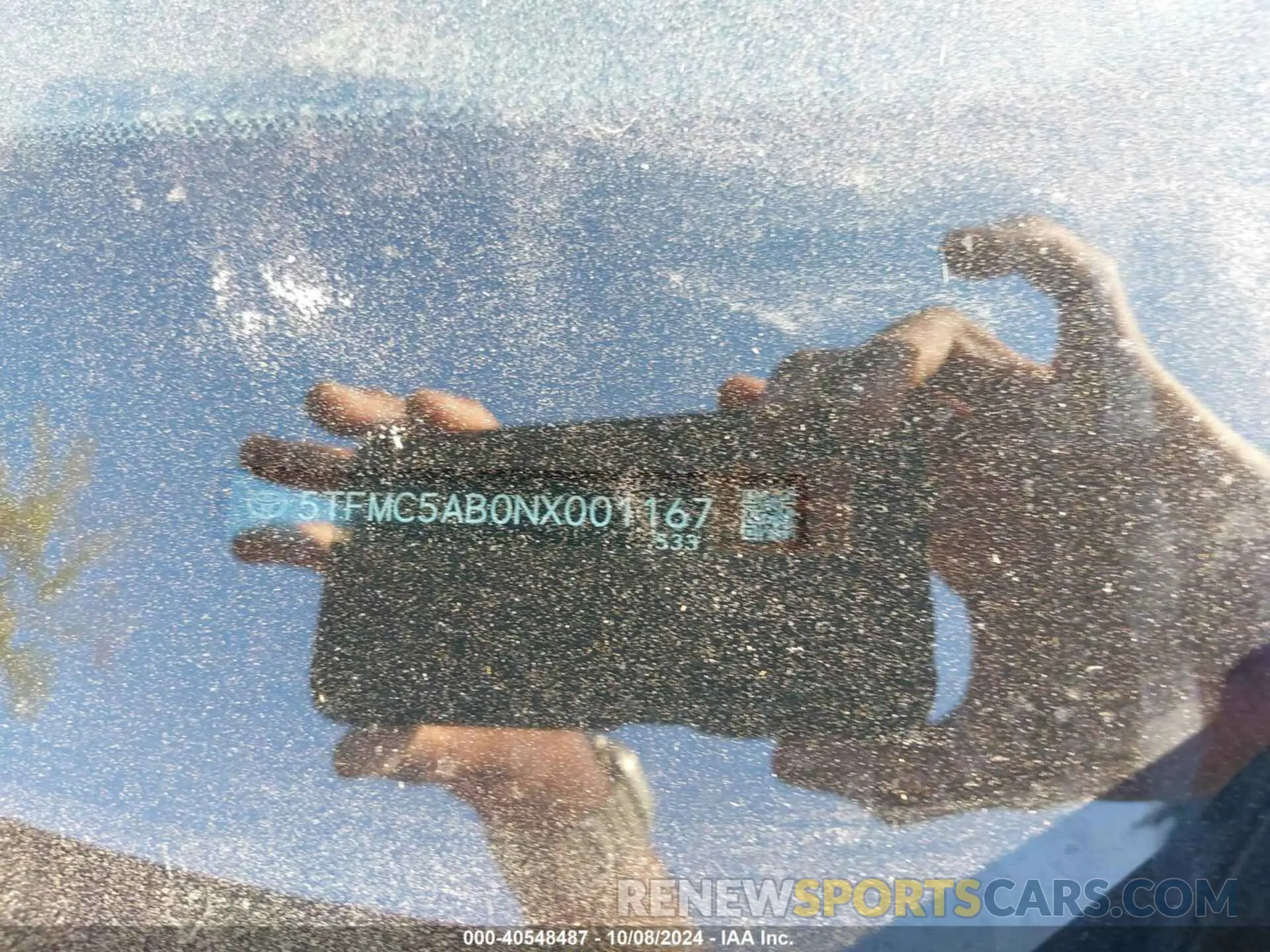 9 Photograph of a damaged car 5TFMC5AB0NX001167 TOYOTA TUNDRA HYBRID 2022