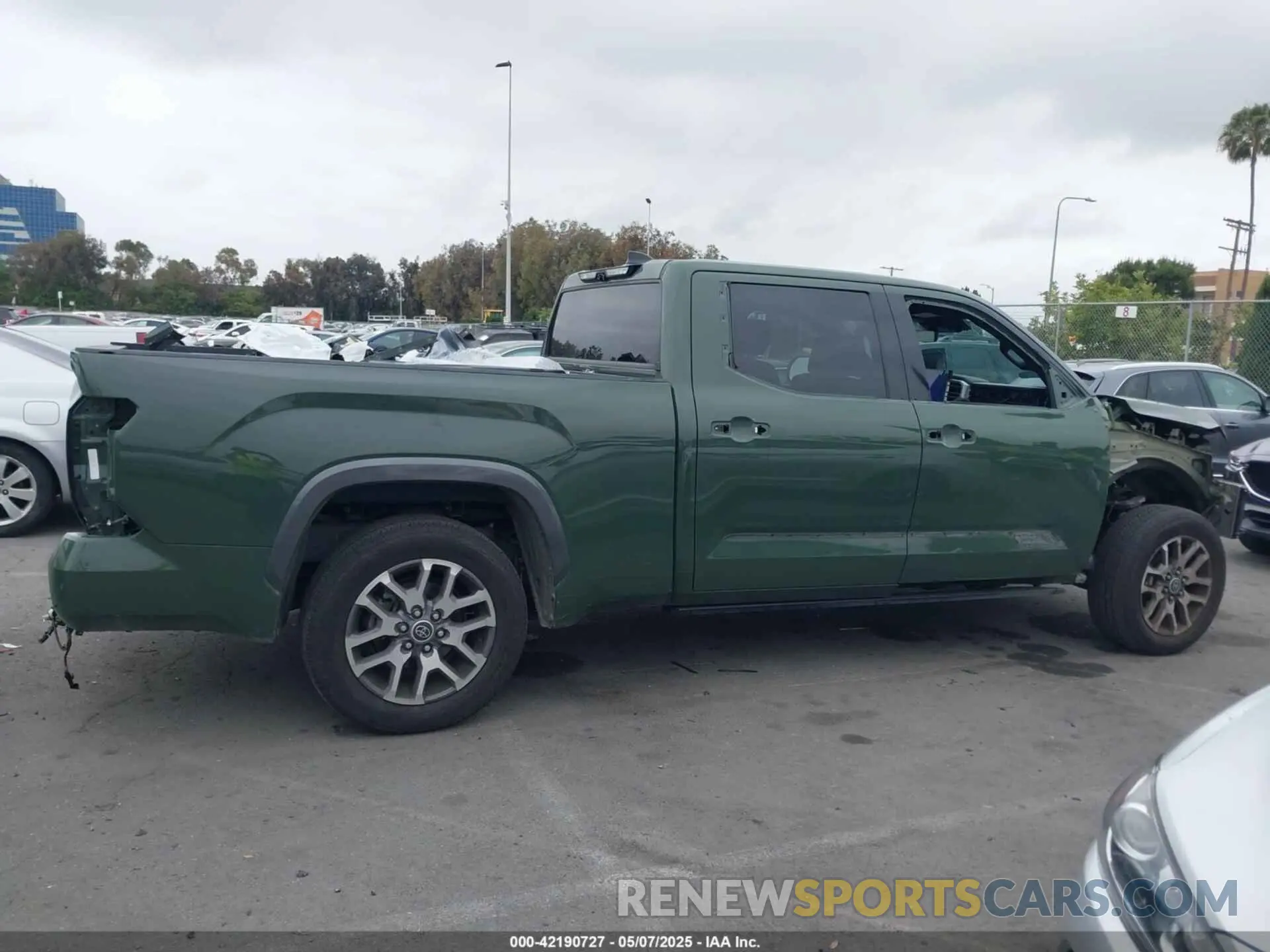 14 Фотография поврежденного автомобиля 5TFMC5EC9NX001199 TOYOTA TUNDRA HYBRID 2022