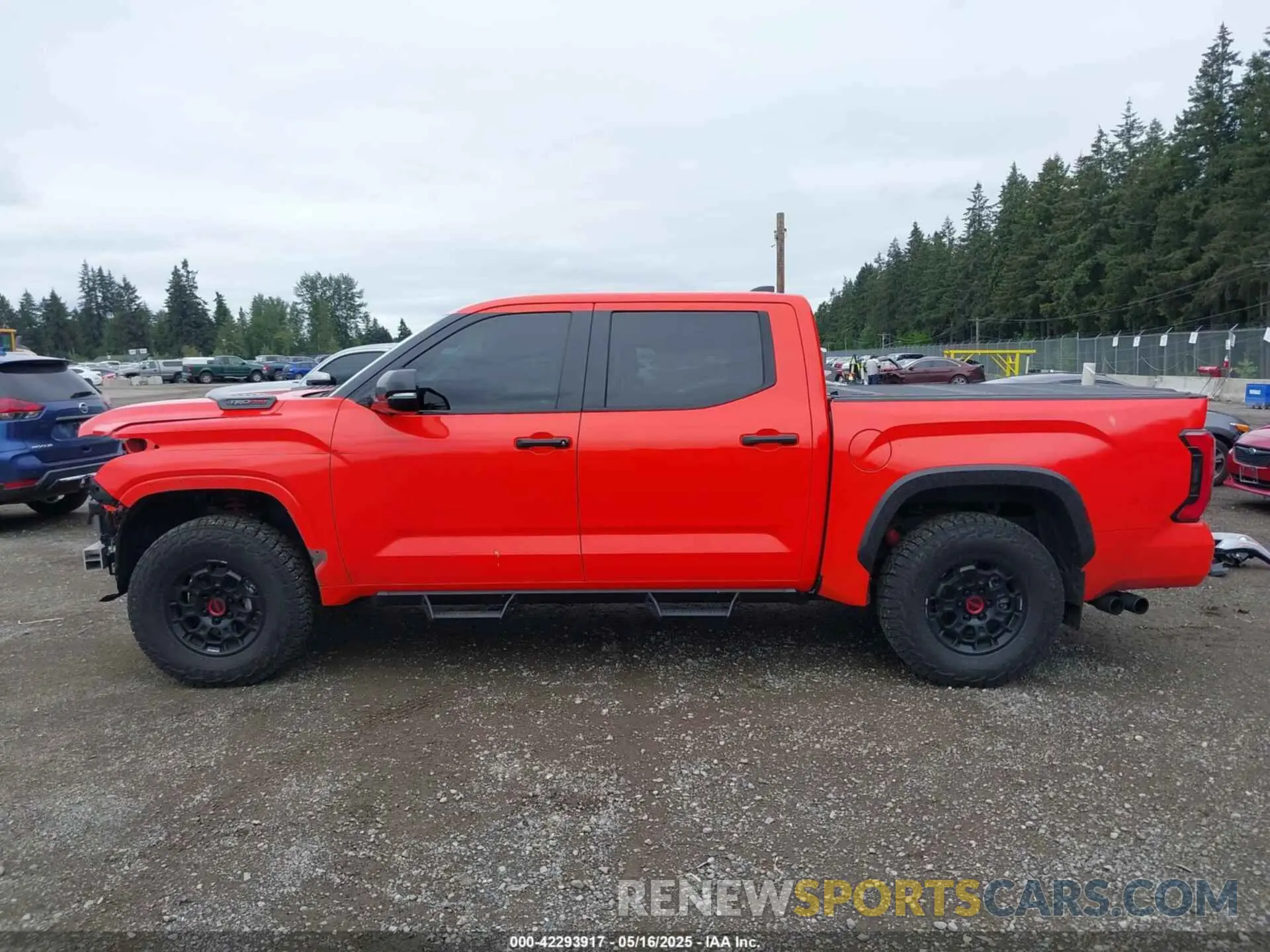 15 Photograph of a damaged car 5TFPC5DB3NX005030 TOYOTA TUNDRA HYBRID 2022