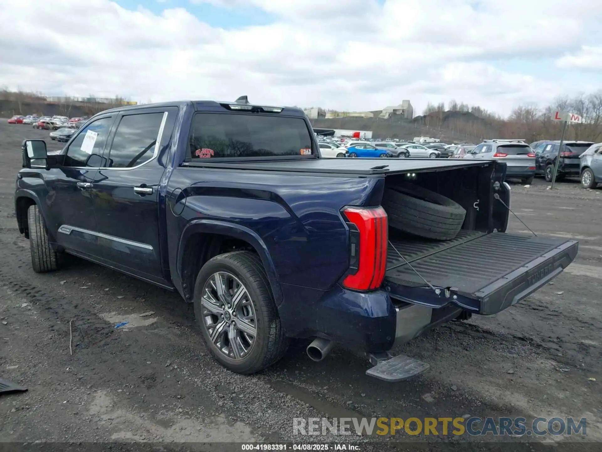 3 Фотография поврежденного автомобиля 5TFVC5DB5NX009829 TOYOTA TUNDRA HYBRID 2022