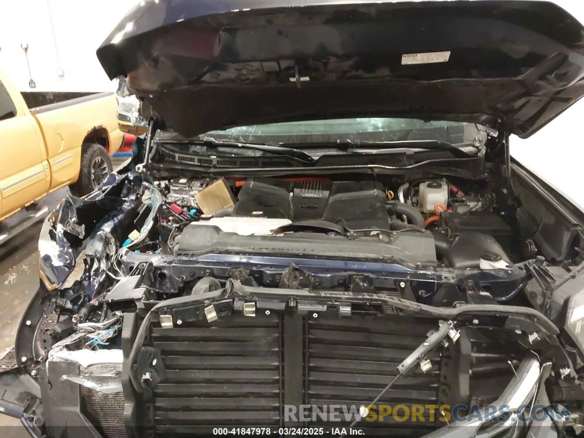 10 Photograph of a damaged car 5TFMC5DB1PX020177 TOYOTA TUNDRA HYBRID 2023