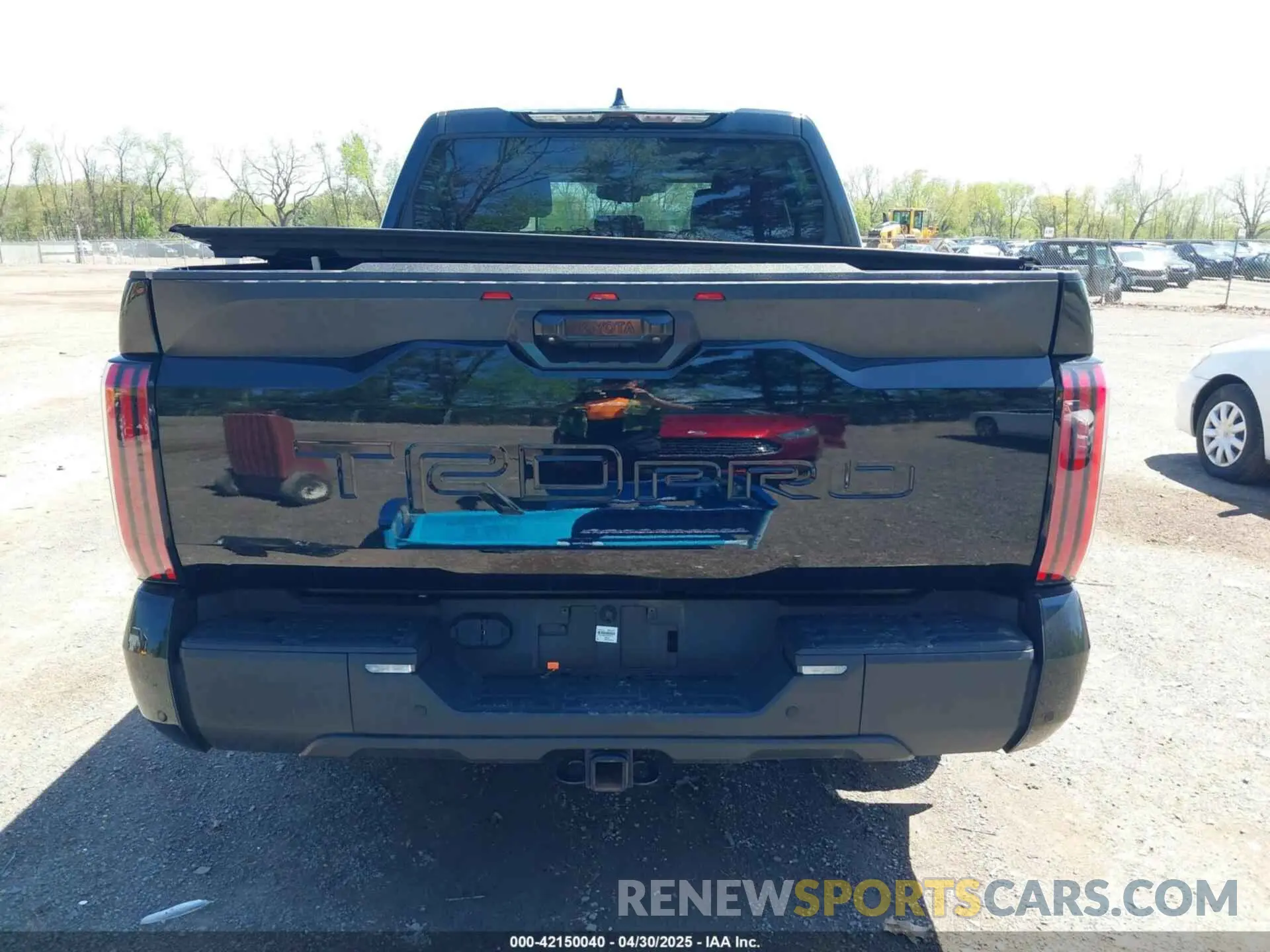 17 Photograph of a damaged car 5TFPC5DB4PX020316 TOYOTA TUNDRA HYBRID 2023