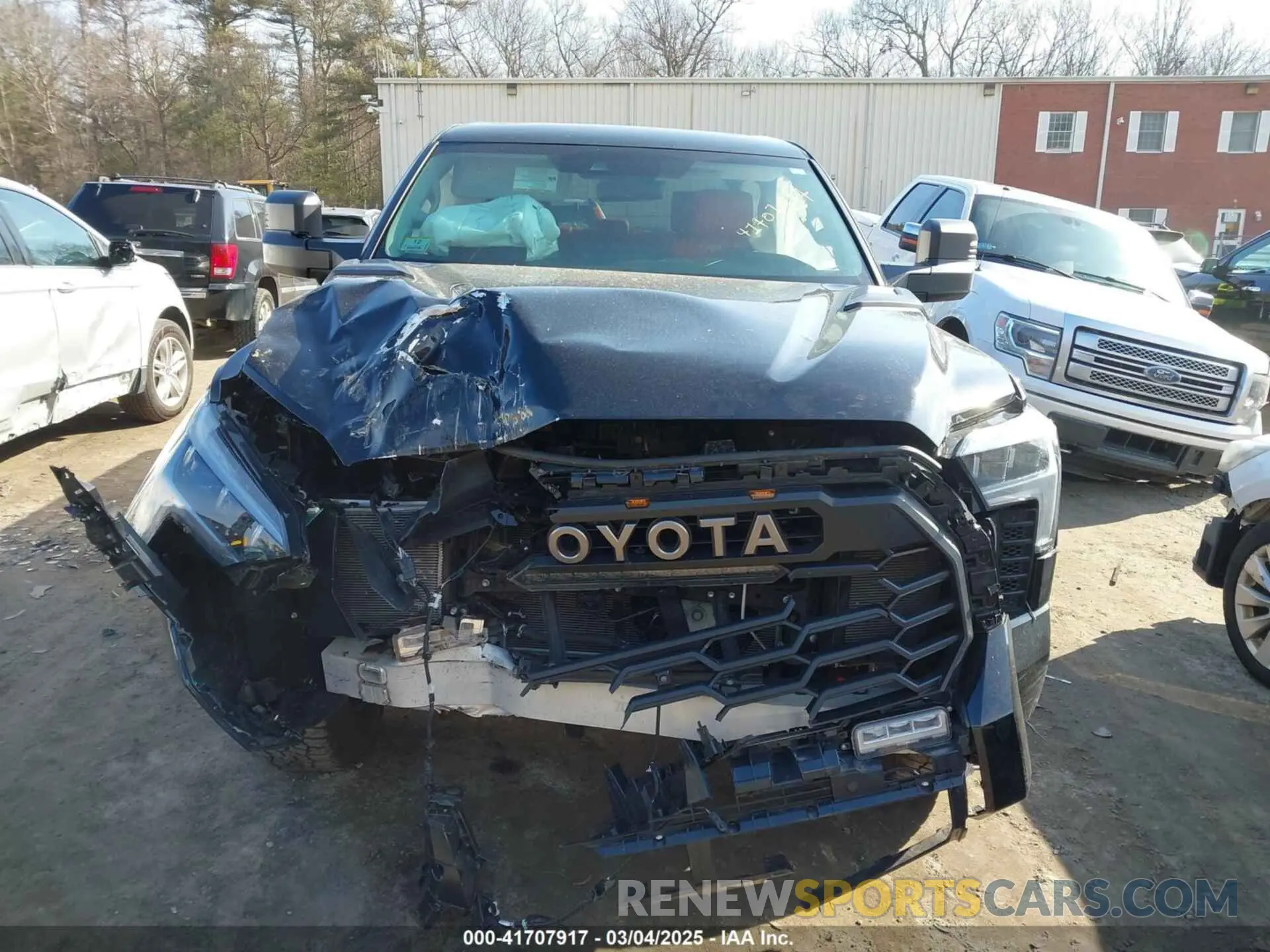 13 Фотография поврежденного автомобиля 5TFPC5DB5PX023452 TOYOTA TUNDRA HYBRID 2023