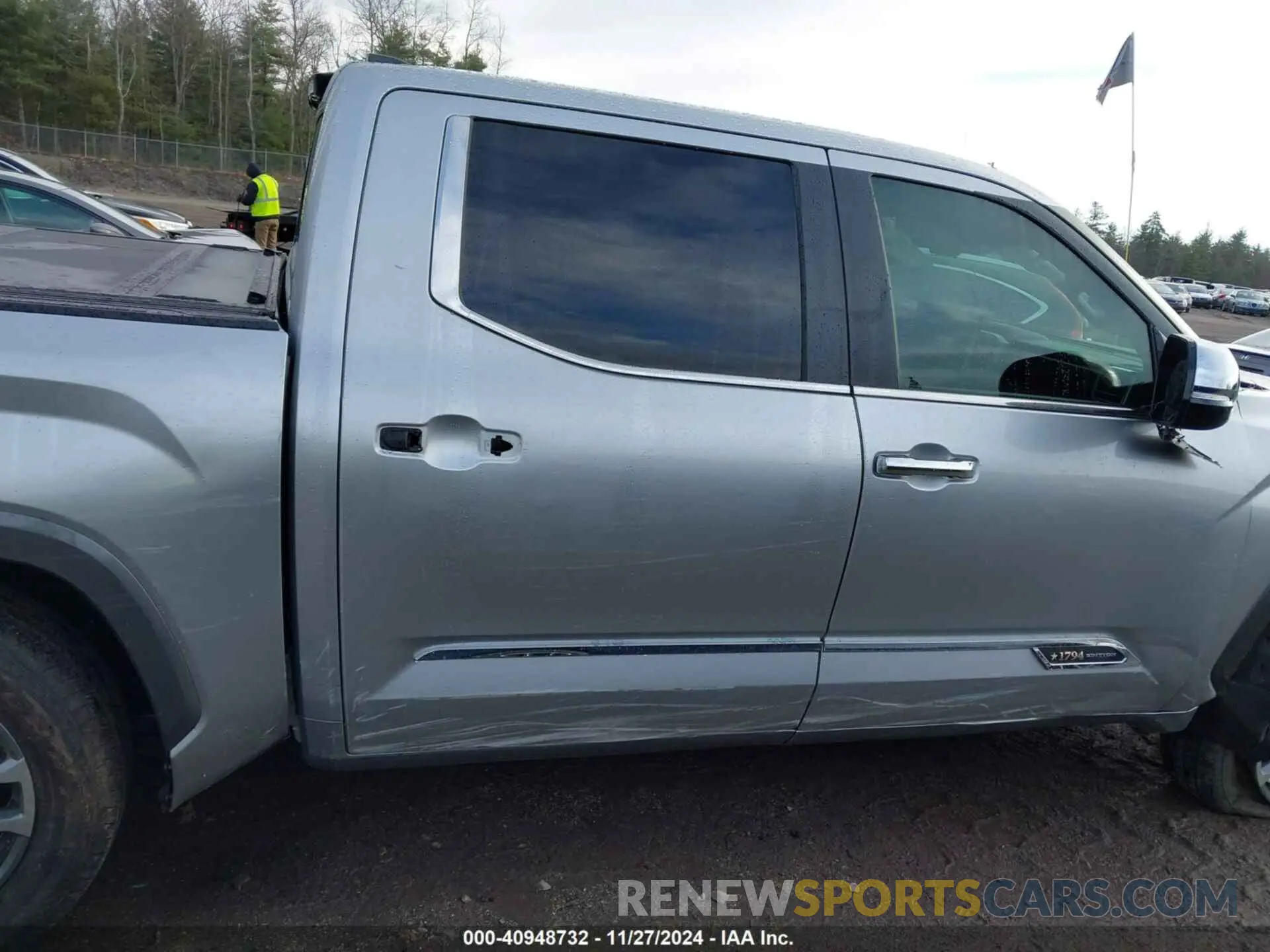 14 Фотография поврежденного автомобиля 5TFMC5DBXRX054461 TOYOTA TUNDRA HYBRID 2024