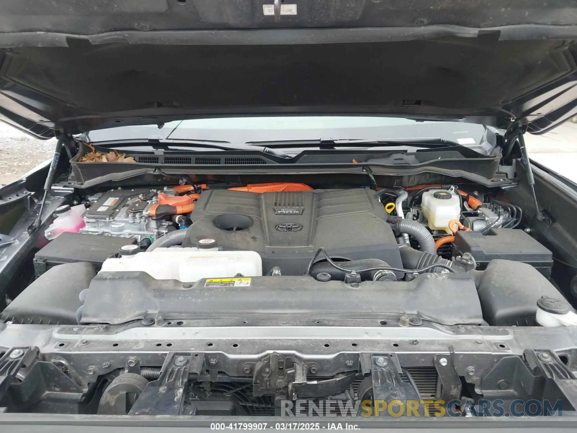 10 Photograph of a damaged car 5TFPC5DB1RX054734 TOYOTA TUNDRA HYBRID 2024