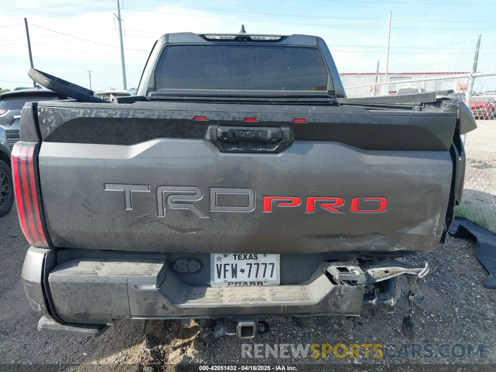 16 Photograph of a damaged car 5TFPC5DB1RX080976 TOYOTA TUNDRA HYBRID 2024