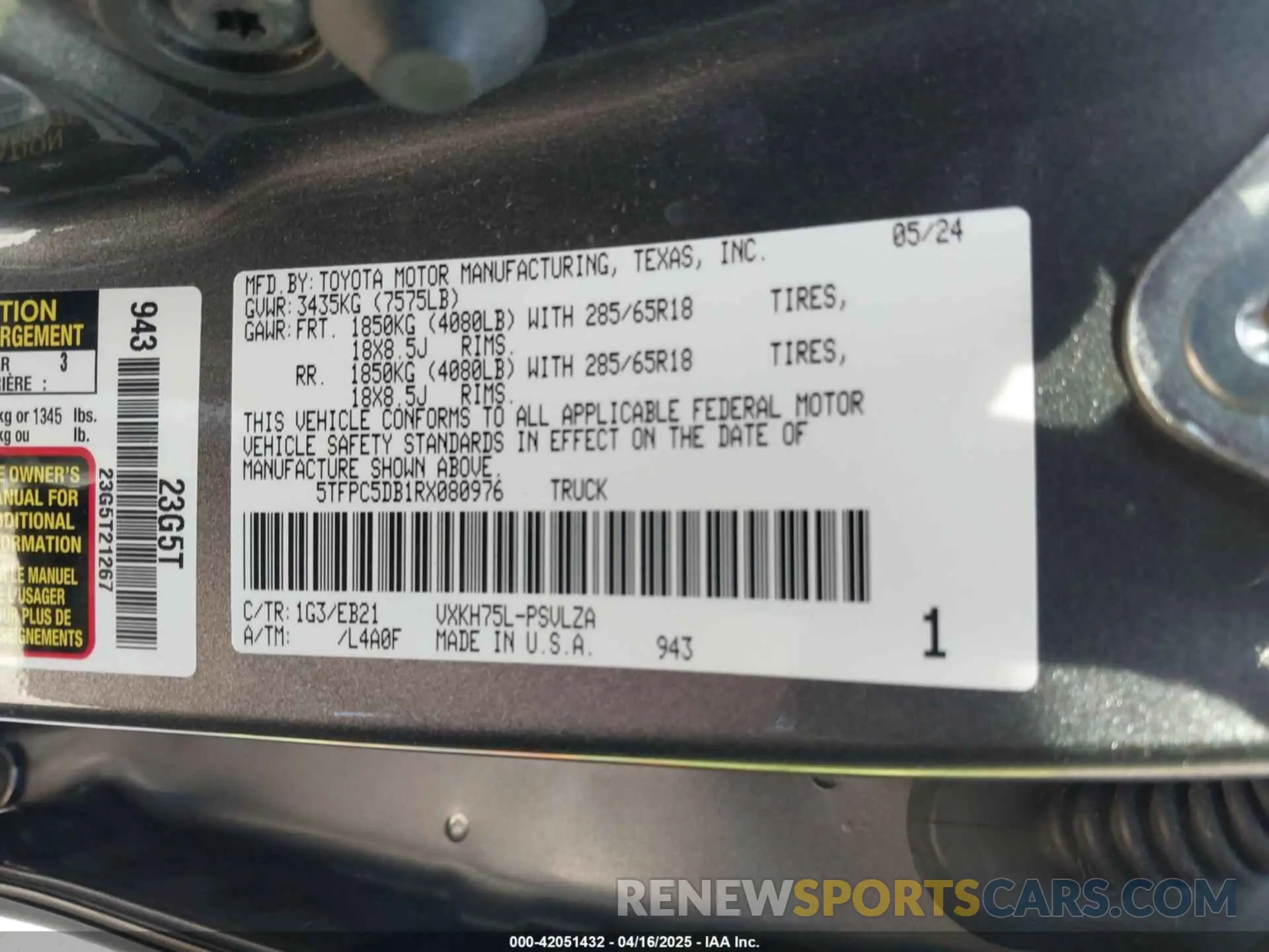 9 Photograph of a damaged car 5TFPC5DB1RX080976 TOYOTA TUNDRA HYBRID 2024