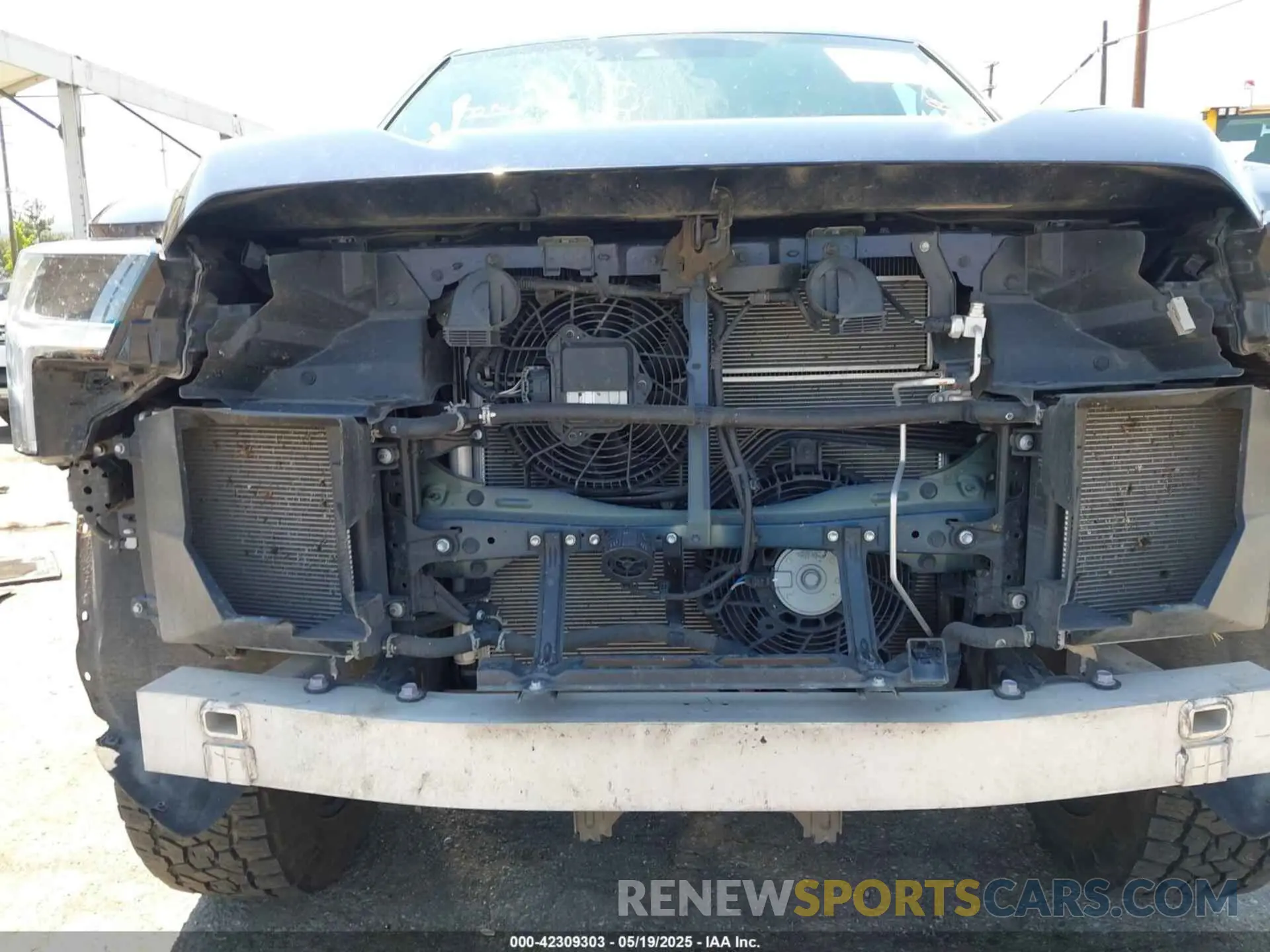 6 Photograph of a damaged car 5TFWC5DB3RX050518 TOYOTA TUNDRA HYBRID 2024