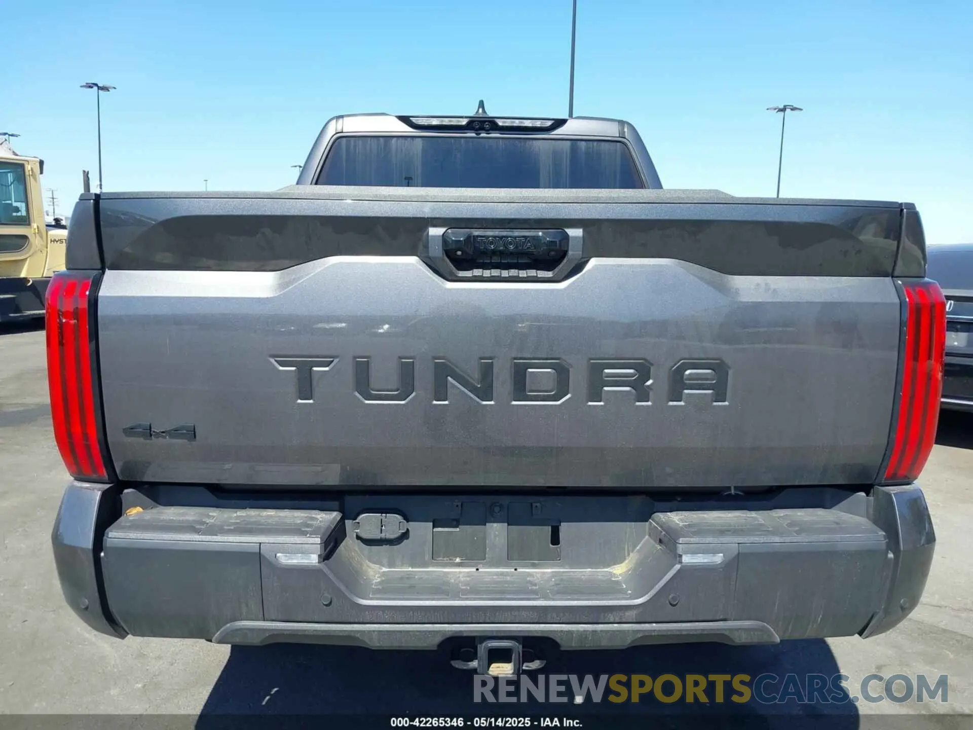 17 Фотография поврежденного автомобиля 5TFWC5DB5RX059978 TOYOTA TUNDRA HYBRID 2024