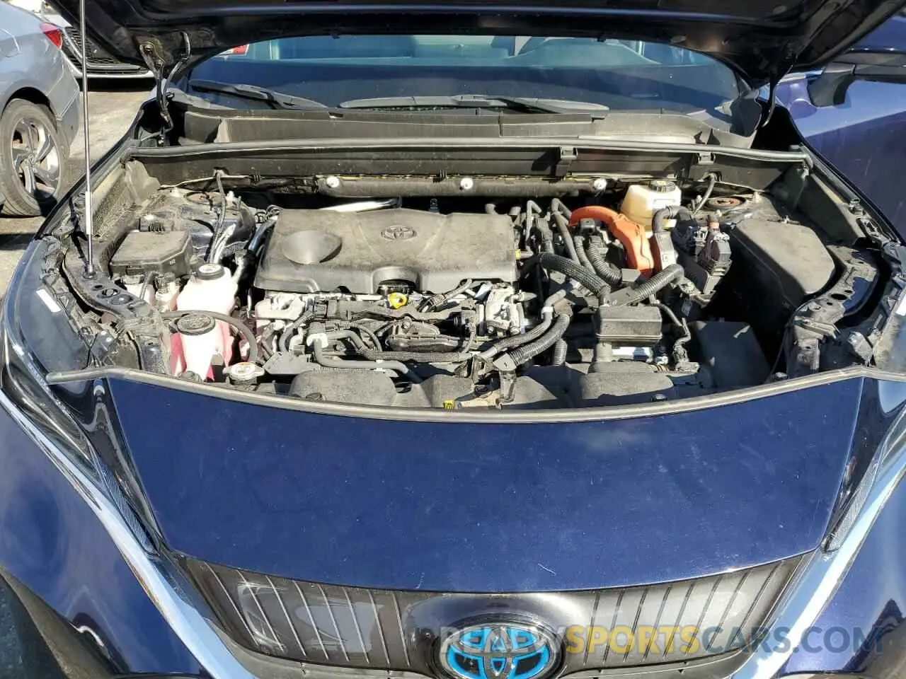 12 Photograph of a damaged car JTEAAAAH0MJ008235 TOYOTA VENZA 2021