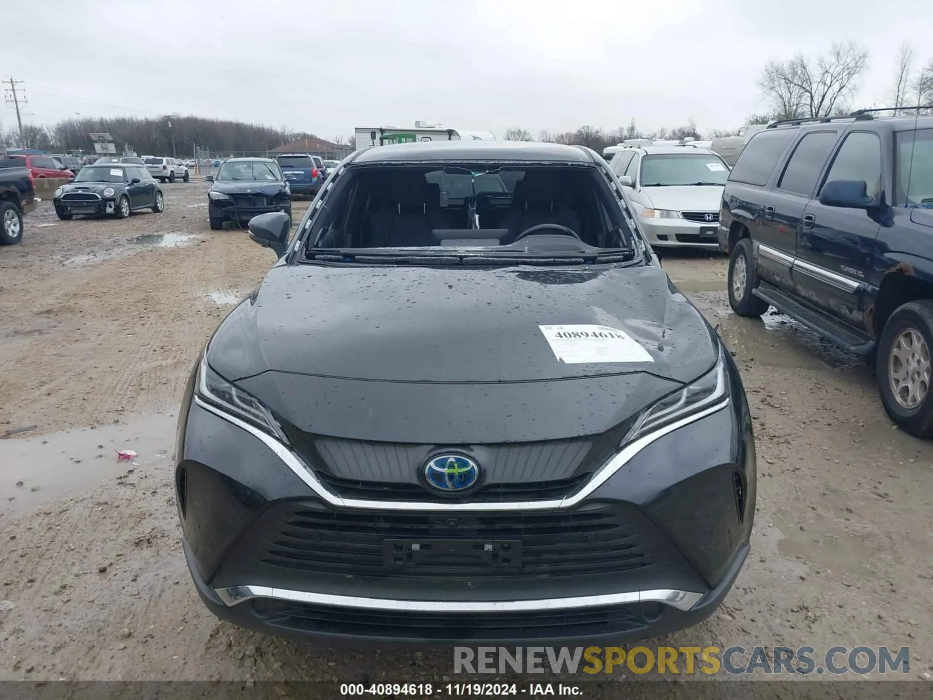 13 Photograph of a damaged car JTEAAAAH0MJ009949 TOYOTA VENZA 2021