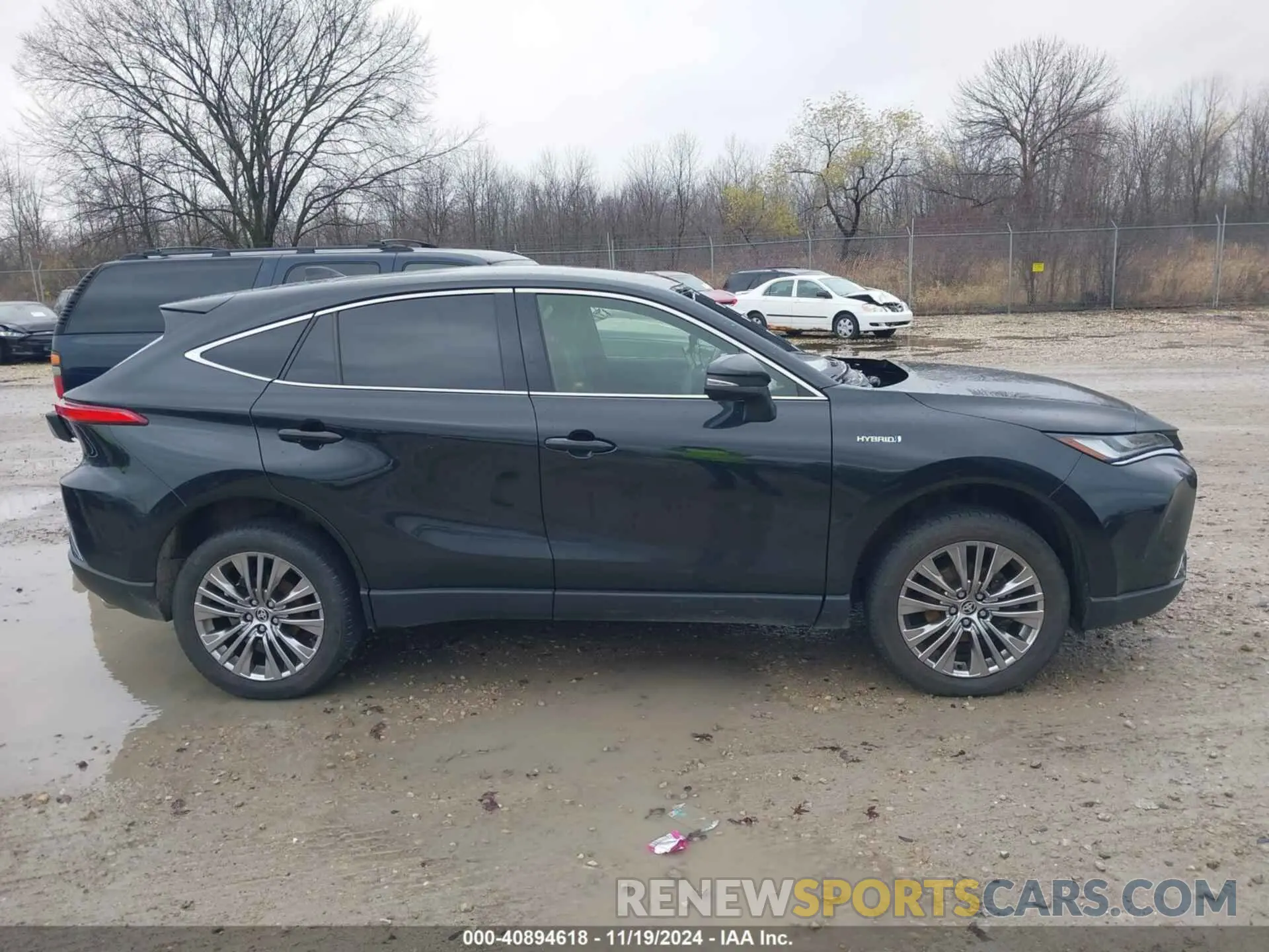 14 Photograph of a damaged car JTEAAAAH0MJ009949 TOYOTA VENZA 2021