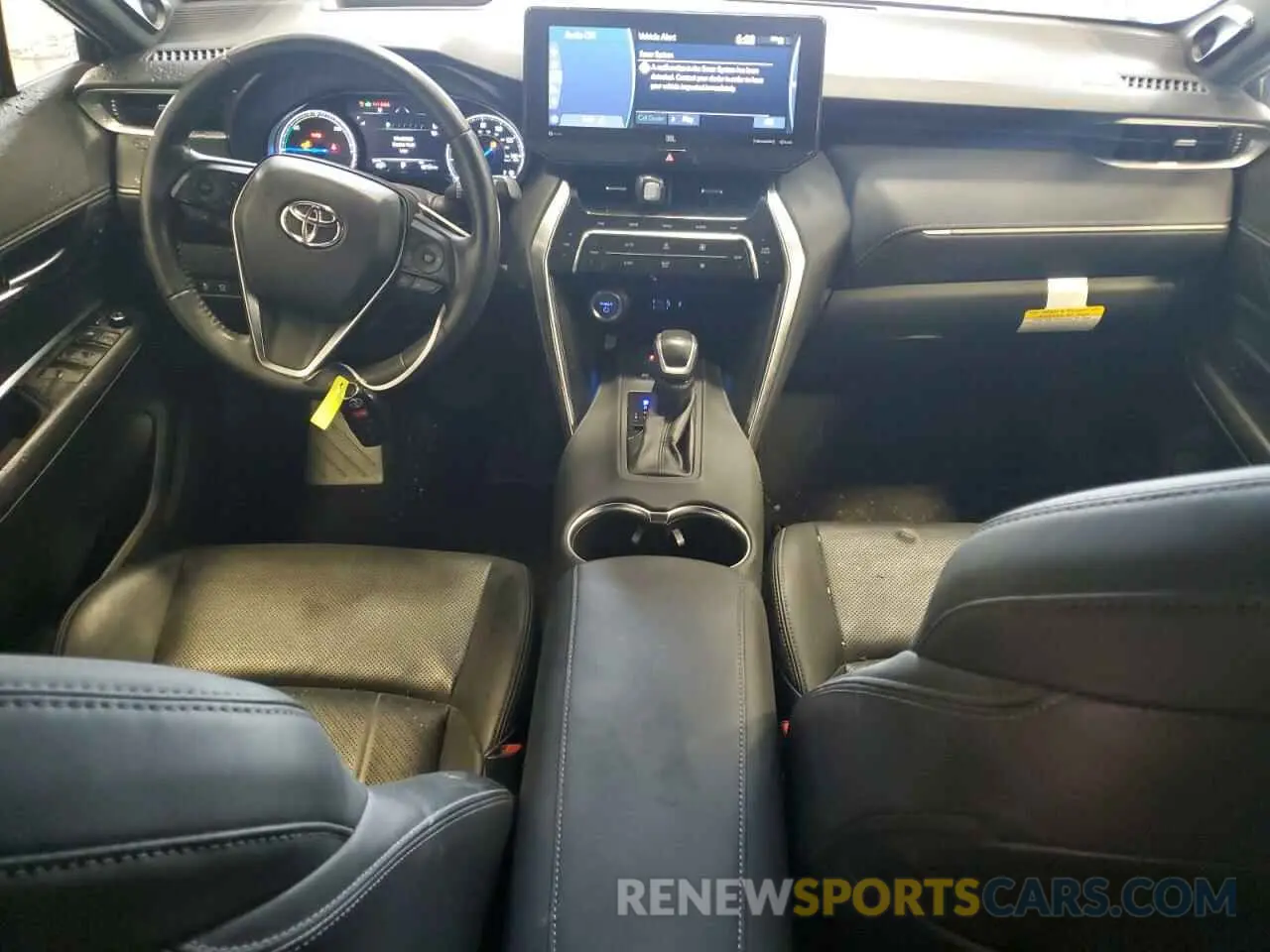8 Photograph of a damaged car JTEAAAAH0MJ010843 TOYOTA VENZA 2021