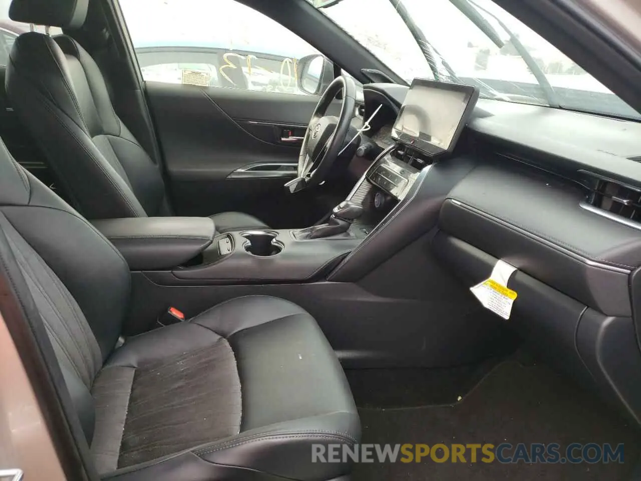 5 Photograph of a damaged car JTEAAAAH0MJ017453 TOYOTA VENZA 2021