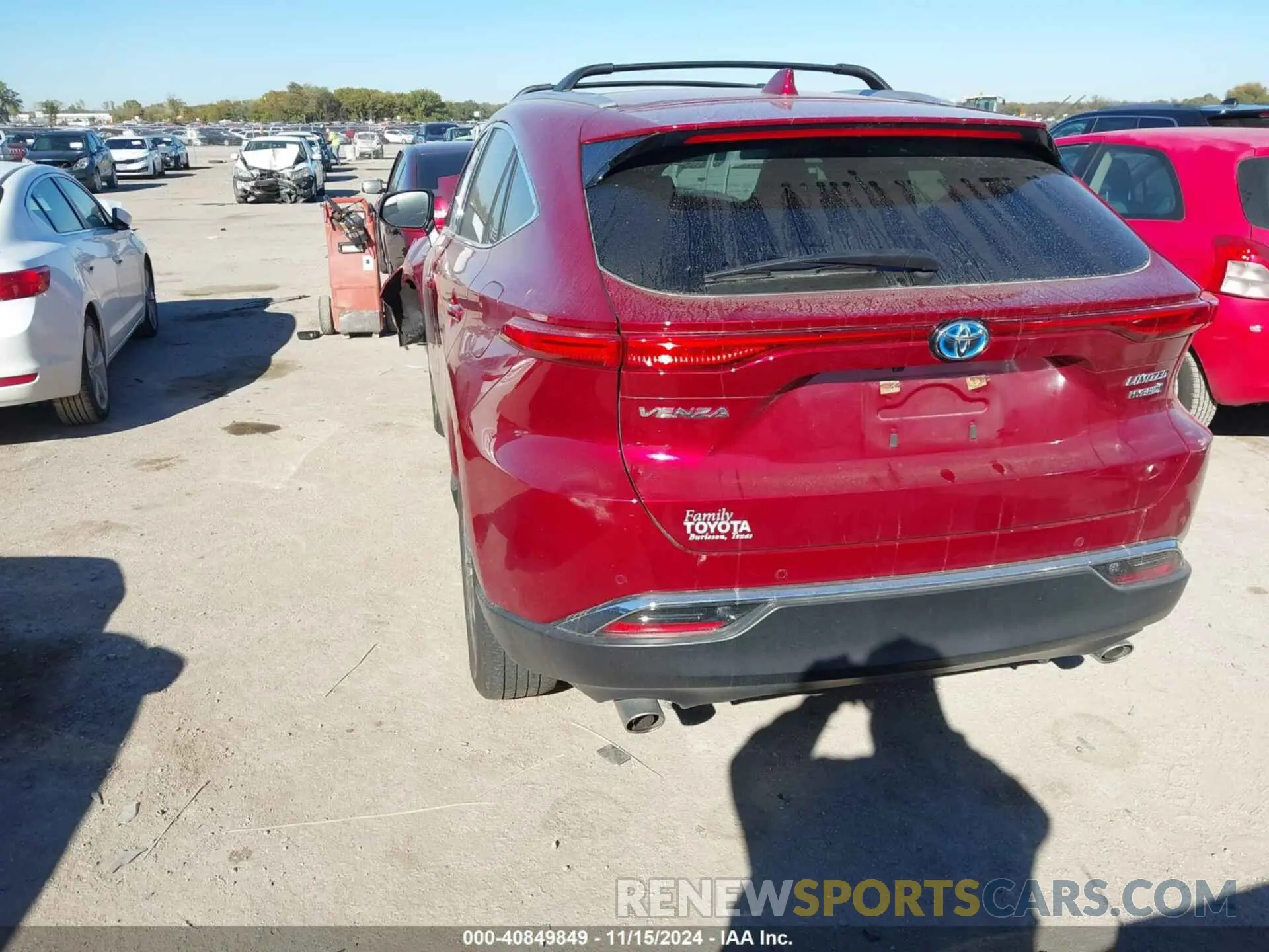 3 Photograph of a damaged car JTEAAAAH1MJ076494 TOYOTA VENZA 2021