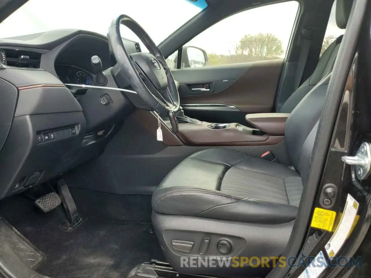 7 Фотография поврежденного автомобиля JTEAAAAH2MJ031077 TOYOTA VENZA 2021