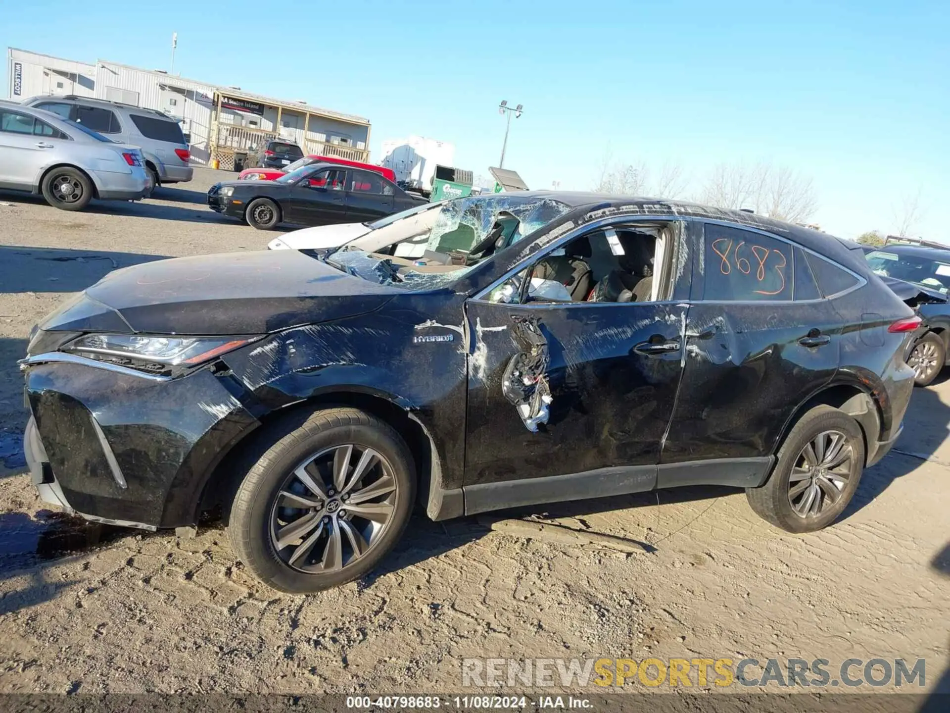 18 Photograph of a damaged car JTEAAAAH2MJ070929 TOYOTA VENZA 2021