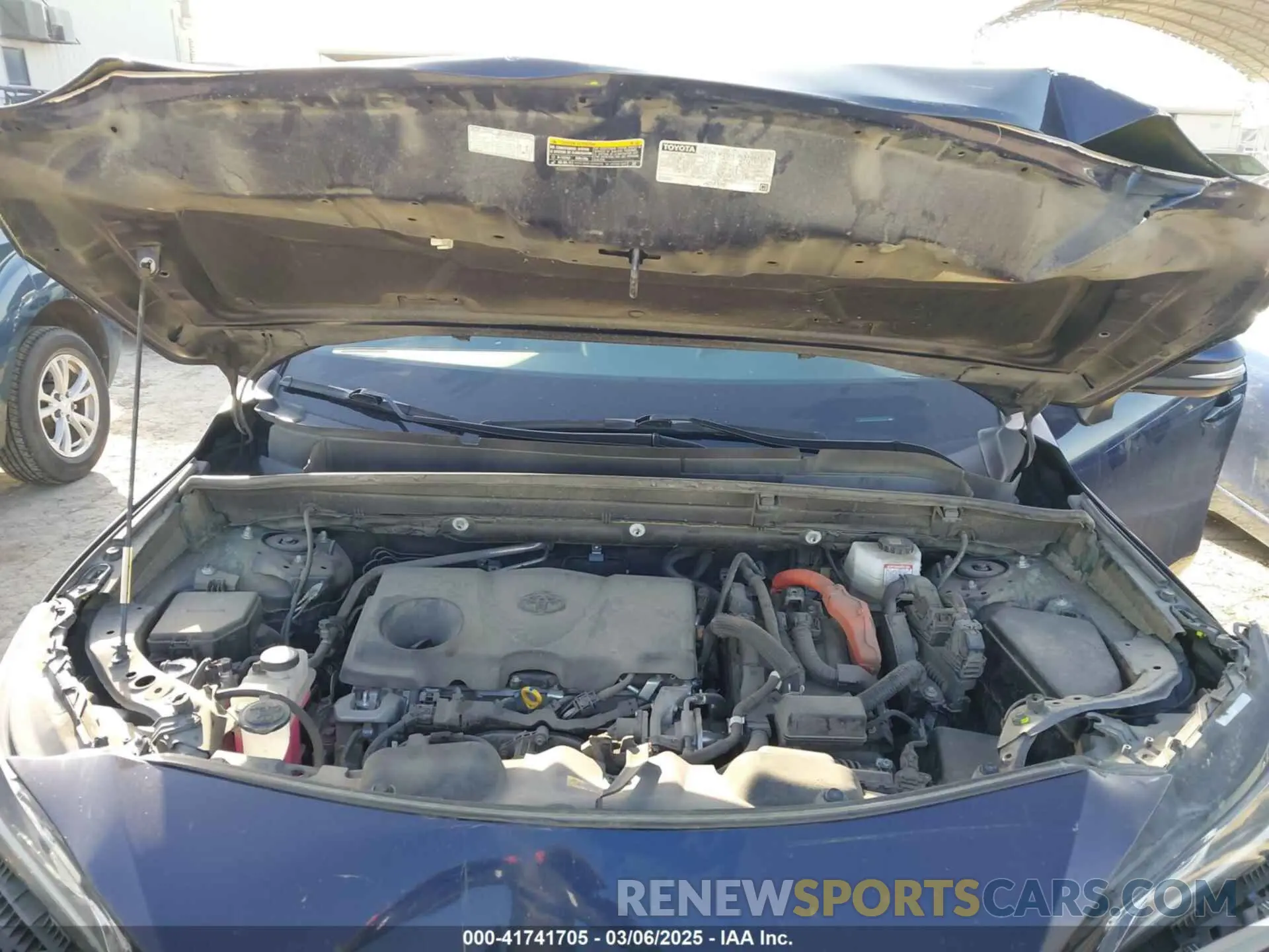 10 Photograph of a damaged car JTEAAAAH3MJ005992 TOYOTA VENZA 2021