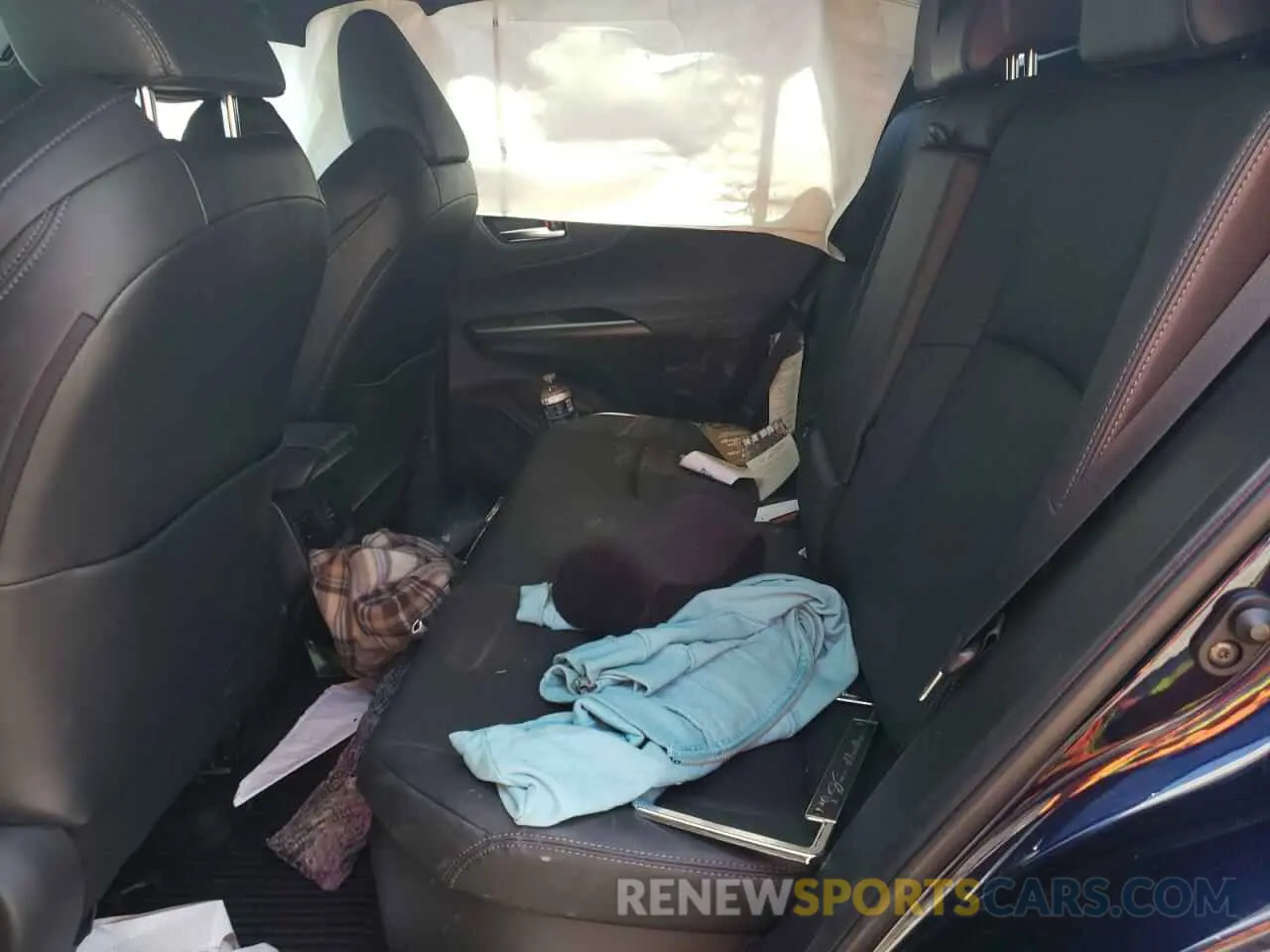 11 Photograph of a damaged car JTEAAAAH3MJ072821 TOYOTA VENZA 2021