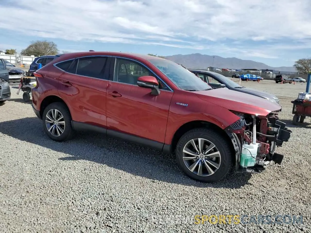 4 Photograph of a damaged car JTEAAAAH4MJ016015 TOYOTA VENZA 2021