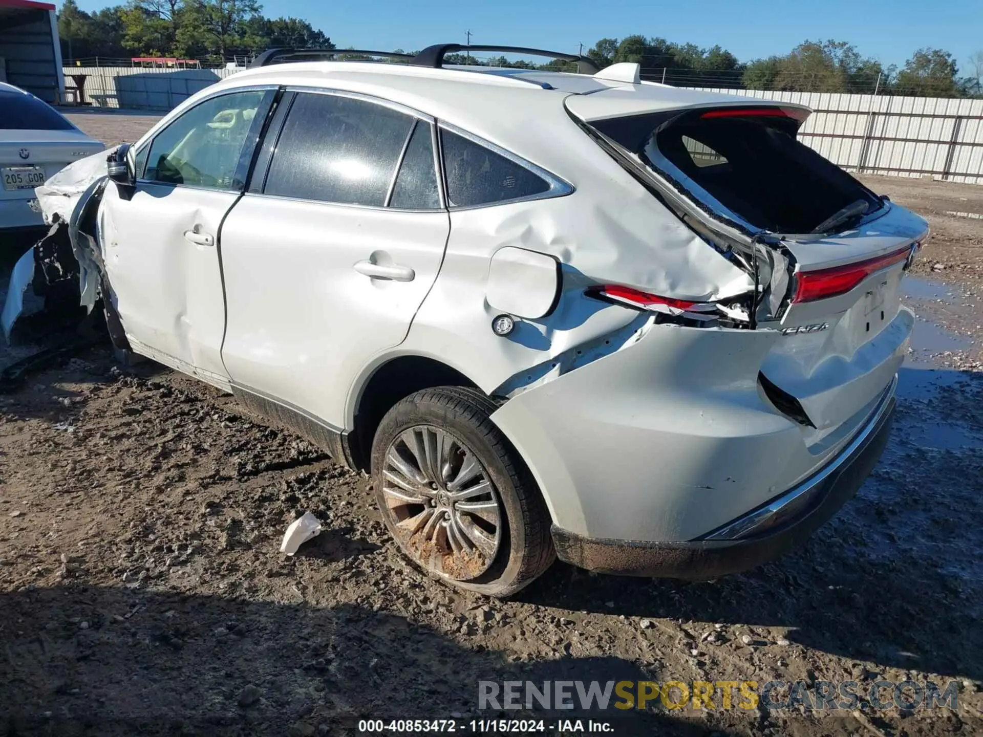 3 Photograph of a damaged car JTEAAAAH4MJ054716 TOYOTA VENZA 2021
