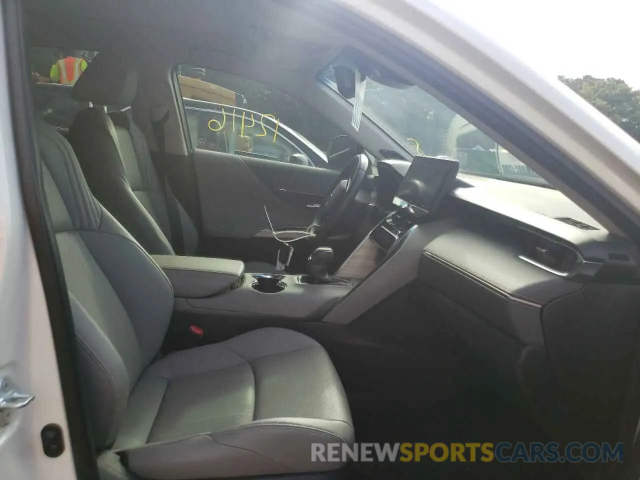 5 Photograph of a damaged car JTEAAAAH4MJ058412 TOYOTA VENZA 2021
