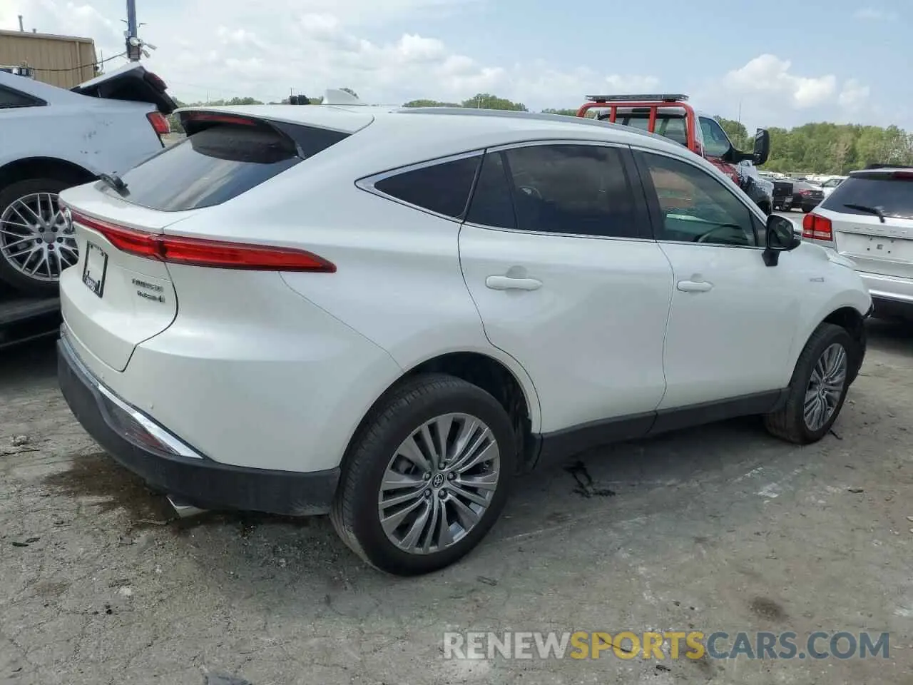 3 Photograph of a damaged car JTEAAAAH4MJ070611 TOYOTA VENZA 2021