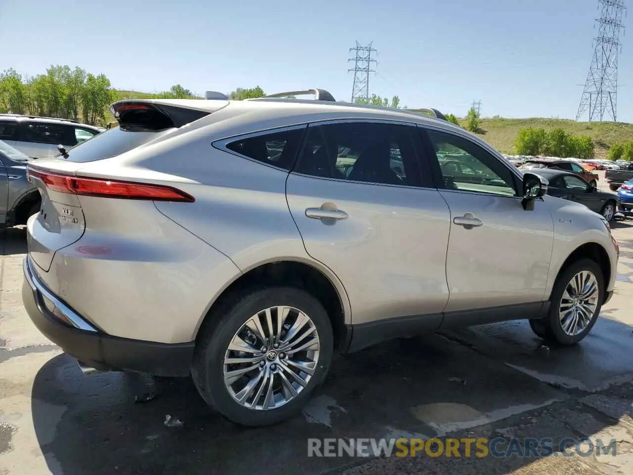 3 Photograph of a damaged car JTEAAAAH4MJ082550 TOYOTA VENZA 2021