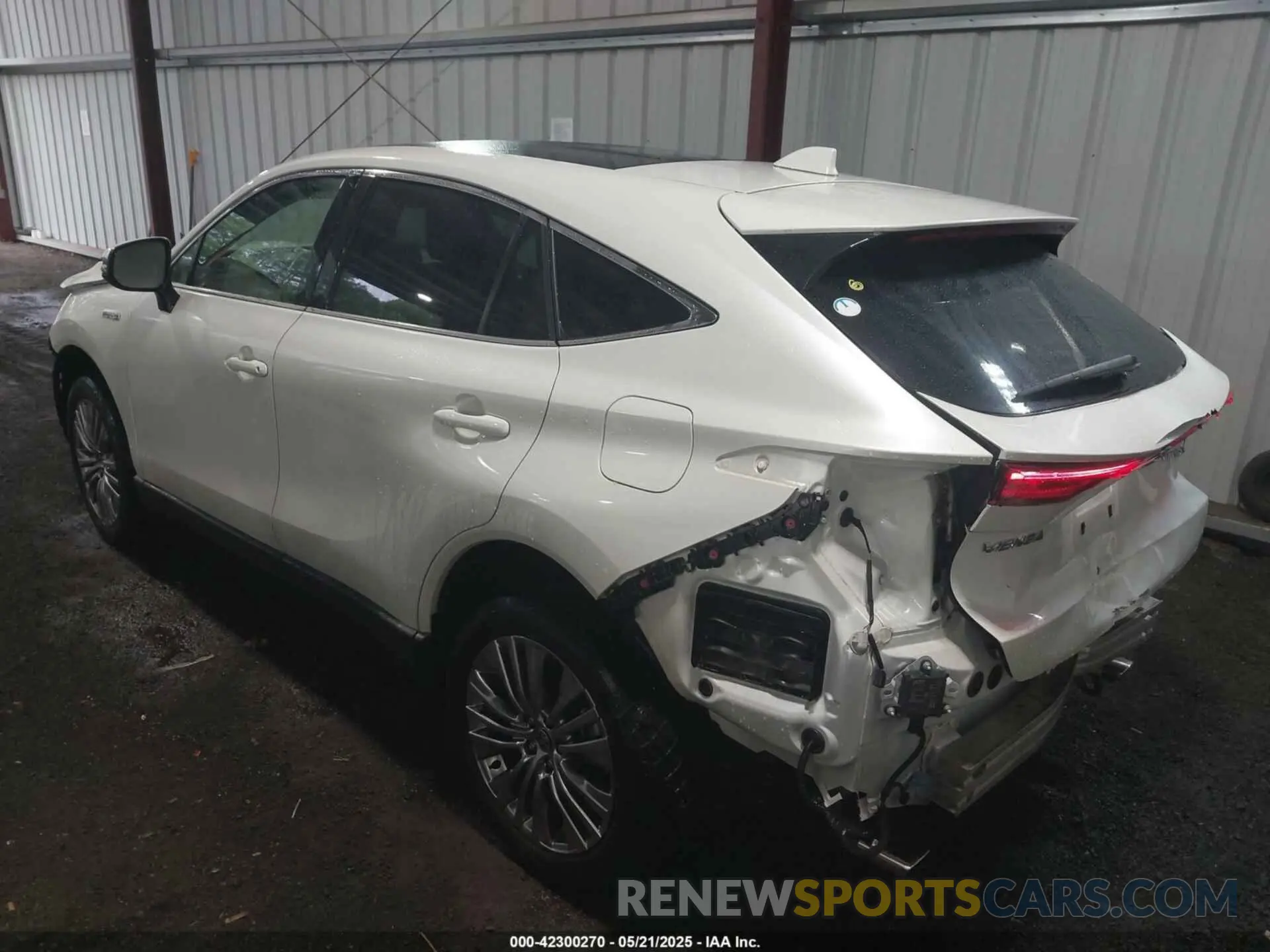 3 Photograph of a damaged car JTEAAAAH5MJ010949 TOYOTA VENZA 2021