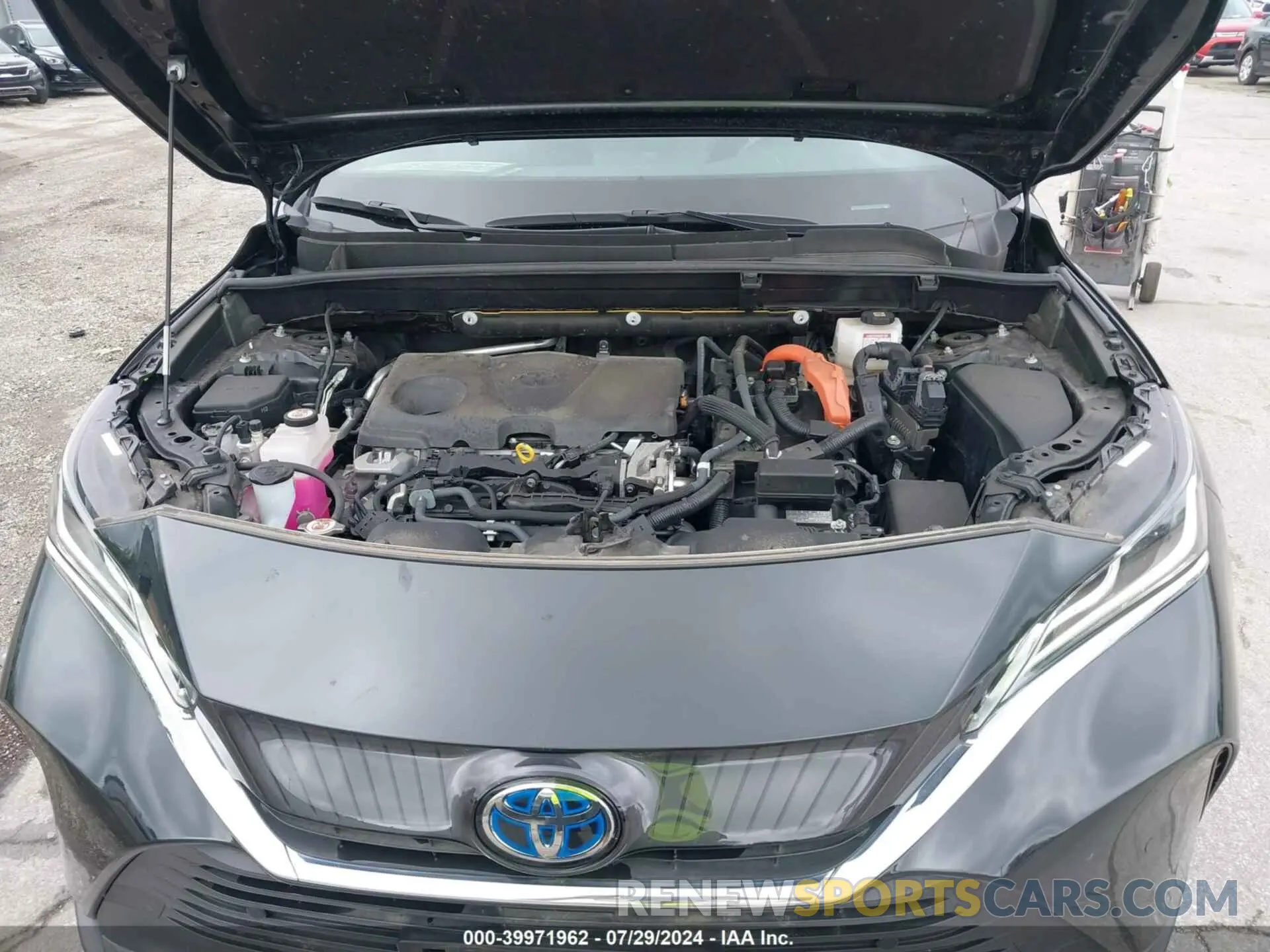 10 Photograph of a damaged car JTEAAAAH5MJ051632 TOYOTA VENZA 2021