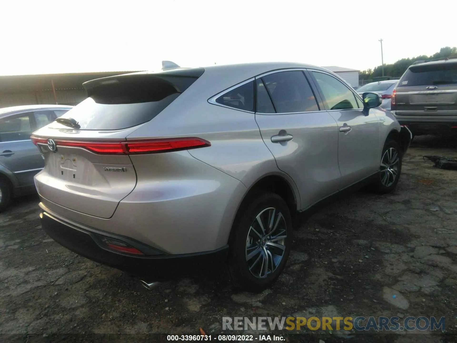 4 Photograph of a damaged car JTEAAAAH5MJ086946 TOYOTA VENZA 2021