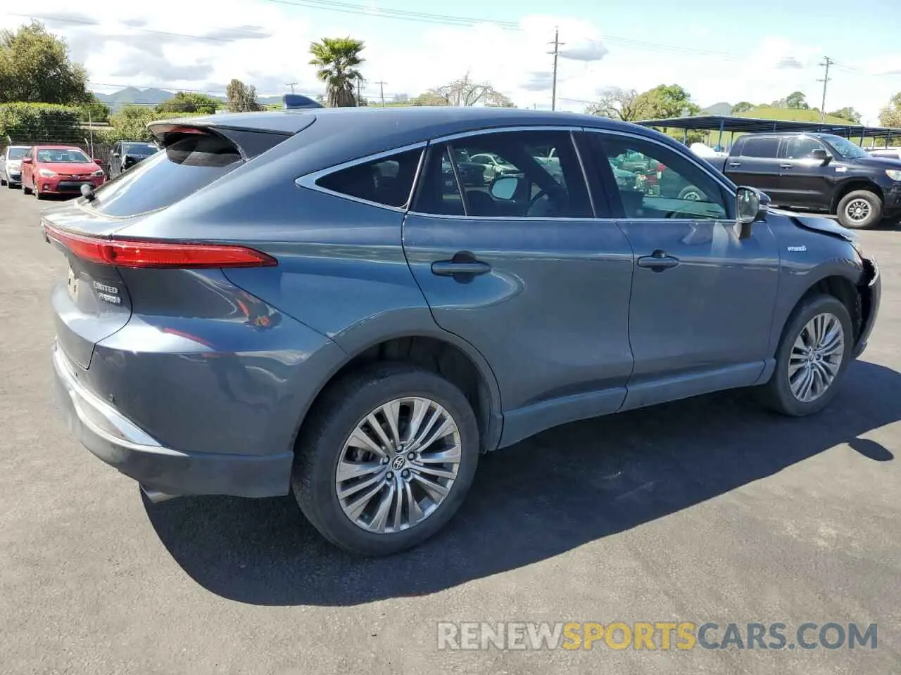 3 Photograph of a damaged car JTEAAAAH6MJ011625 TOYOTA VENZA 2021