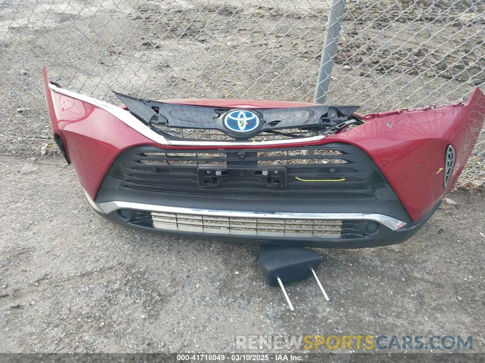 12 Photograph of a damaged car JTEAAAAH6MJ024911 TOYOTA VENZA 2021