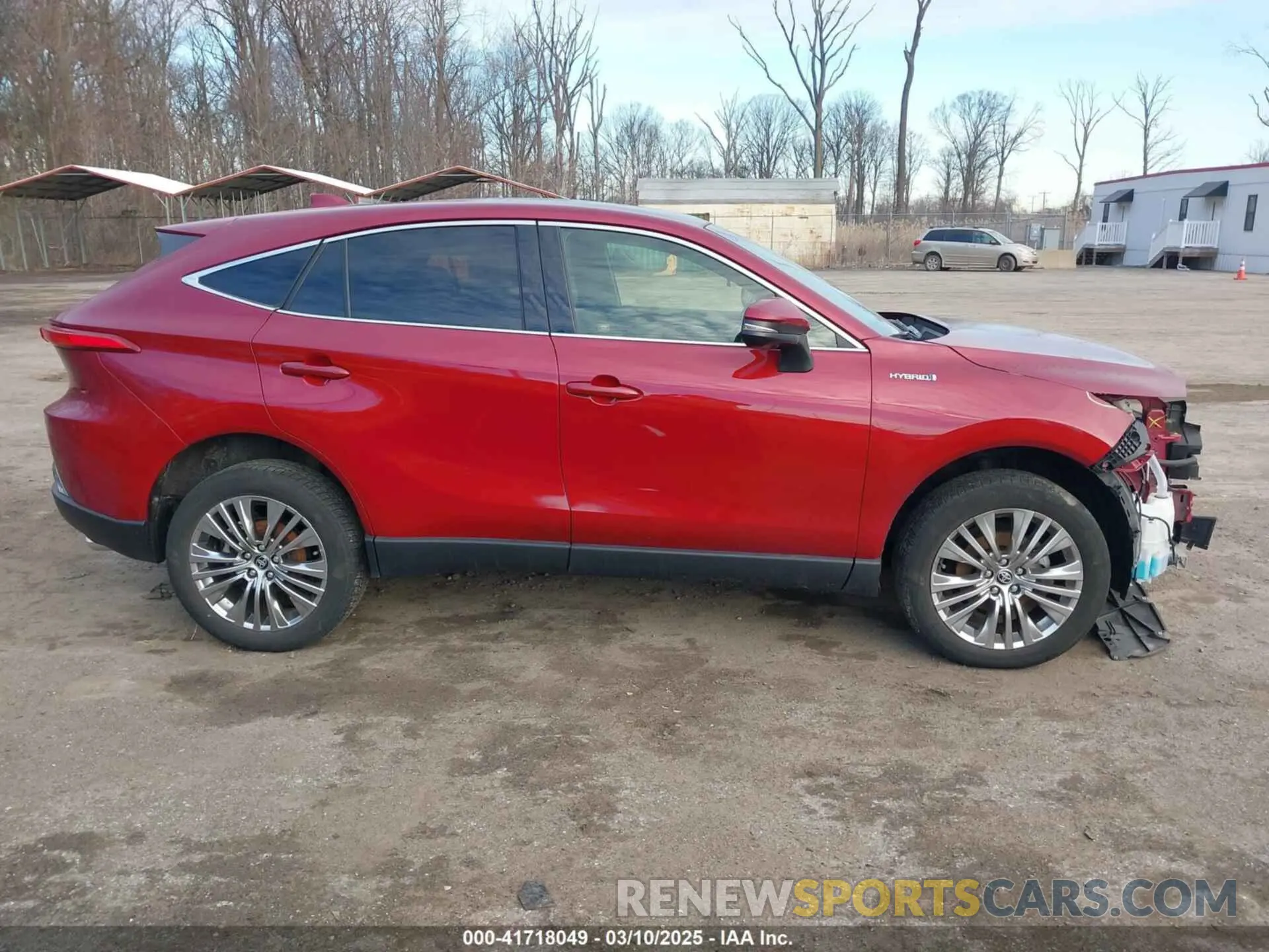 14 Photograph of a damaged car JTEAAAAH6MJ024911 TOYOTA VENZA 2021