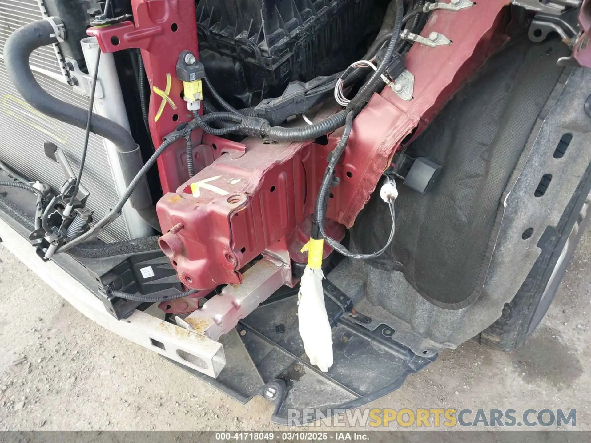 18 Photograph of a damaged car JTEAAAAH6MJ024911 TOYOTA VENZA 2021