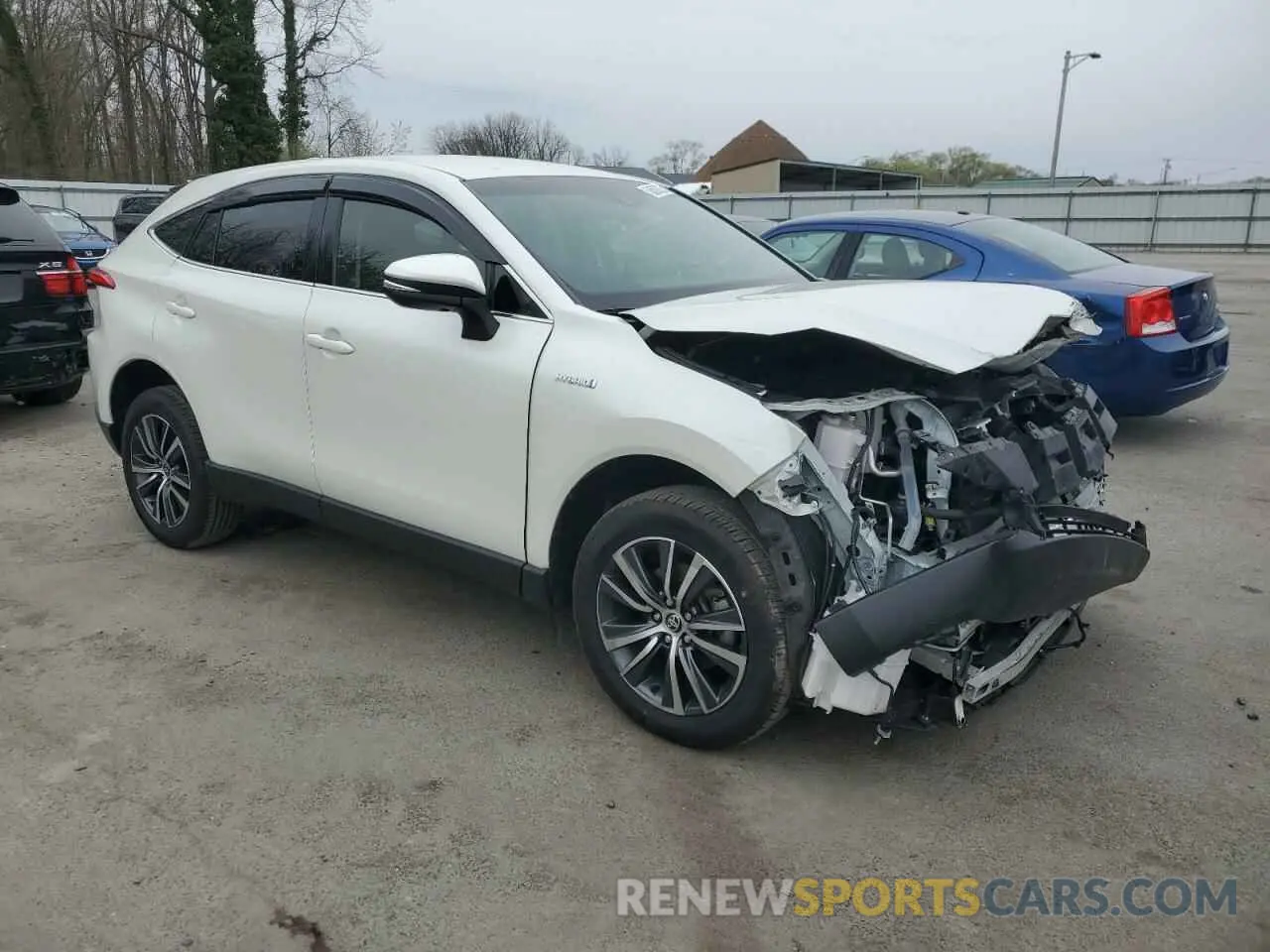 4 Photograph of a damaged car JTEAAAAH6MJ085076 TOYOTA VENZA 2021