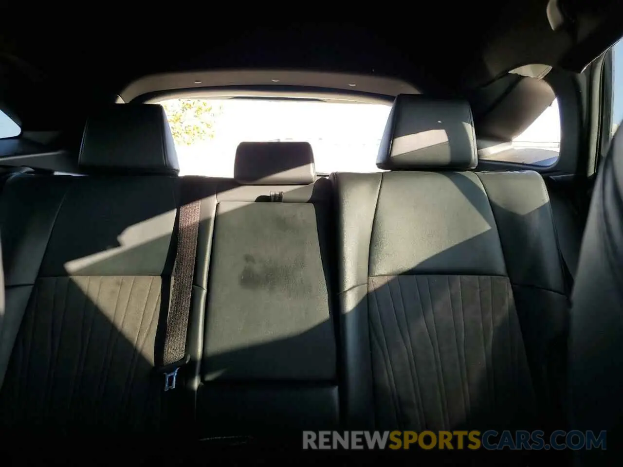 10 Photograph of a damaged car JTEAAAAH7MJ032161 TOYOTA VENZA 2021