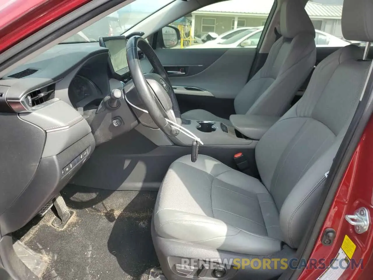 7 Photograph of a damaged car JTEAAAAH7MJ043578 TOYOTA VENZA 2021