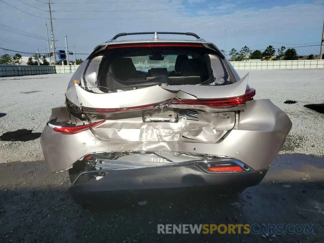 6 Photograph of a damaged car JTEAAAAH7MJ047971 TOYOTA VENZA 2021