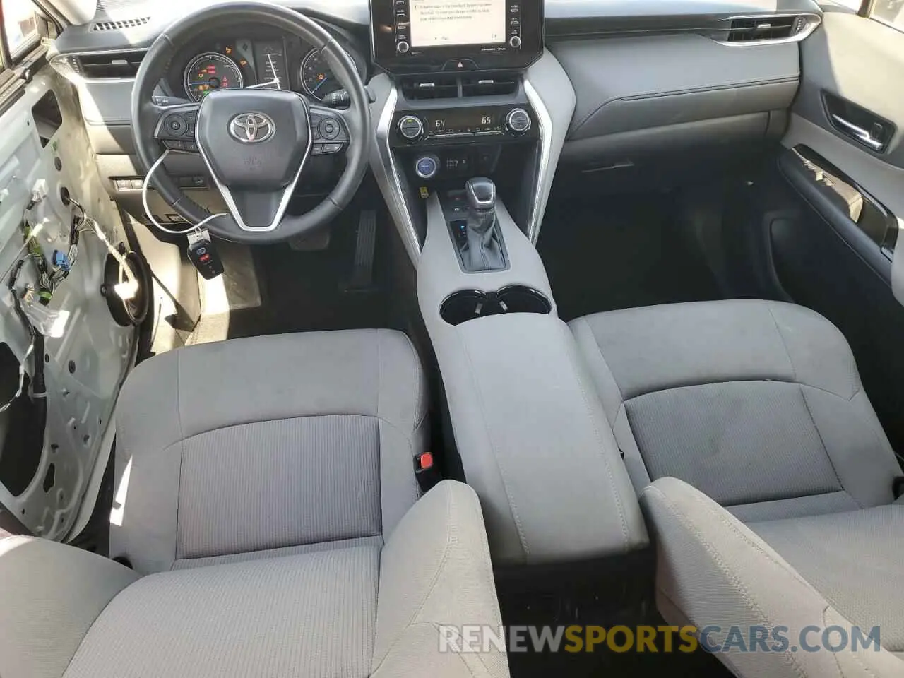 8 Photograph of a damaged car JTEAAAAH7MJ053043 TOYOTA VENZA 2021