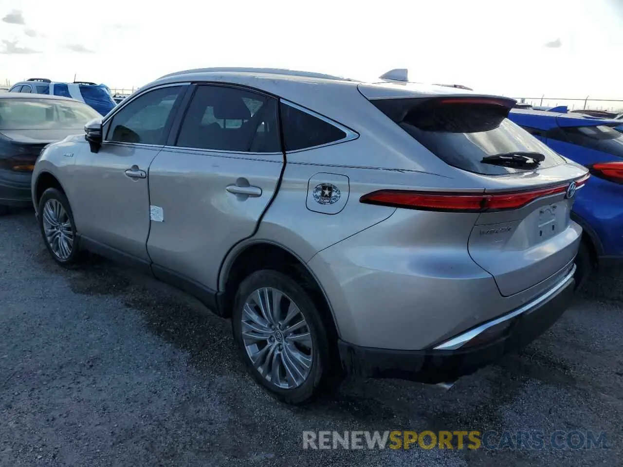 2 Photograph of a damaged car JTEAAAAH7MJ059263 TOYOTA VENZA 2021