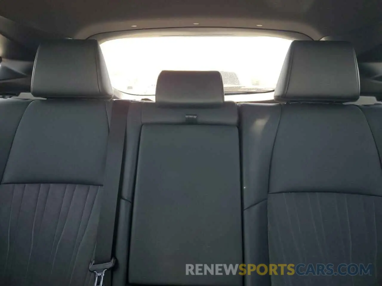 10 Photograph of a damaged car JTEAAAAH7MJ067833 TOYOTA VENZA 2021