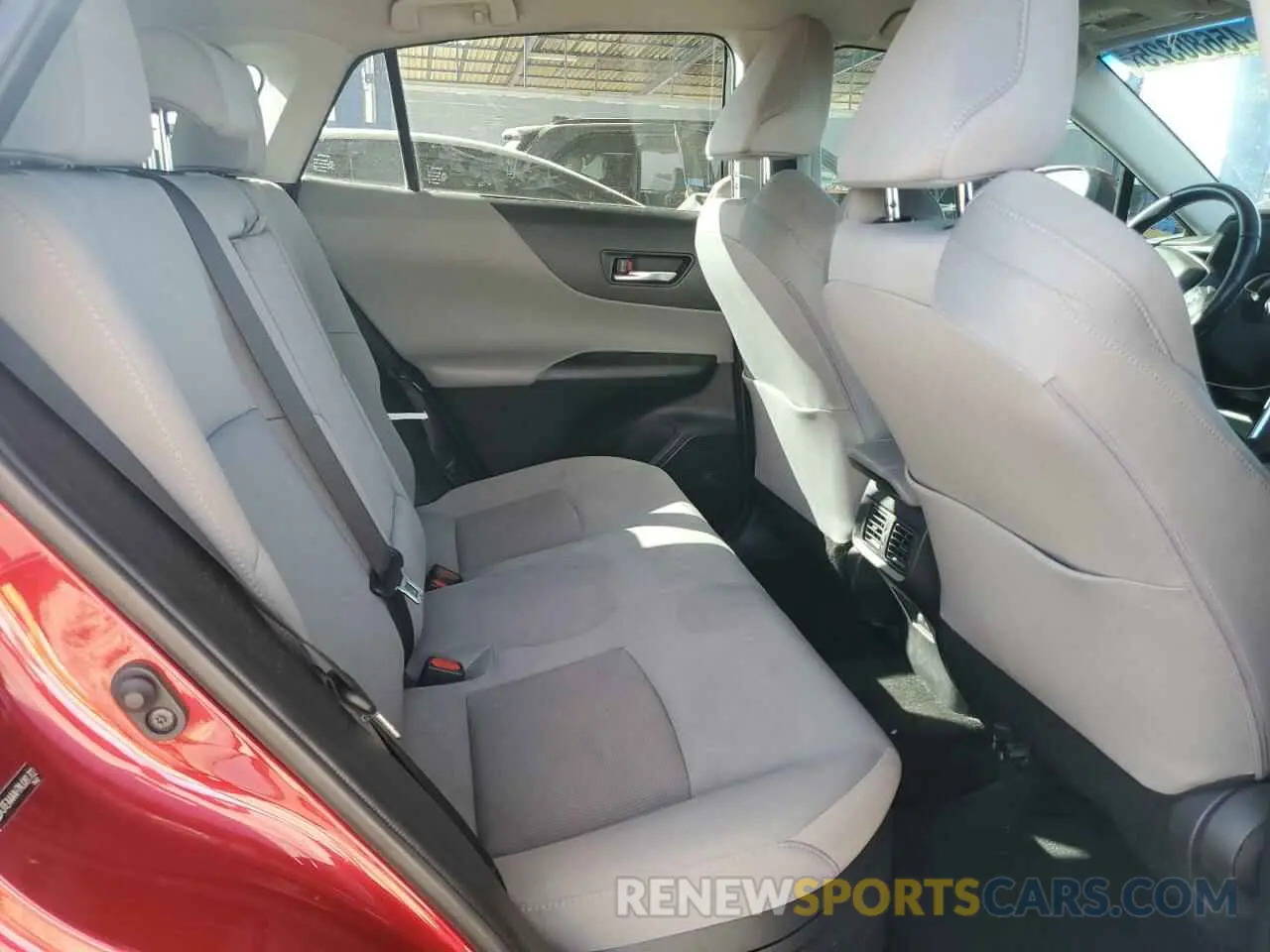 11 Photograph of a damaged car JTEAAAAH7MJ081702 TOYOTA VENZA 2021