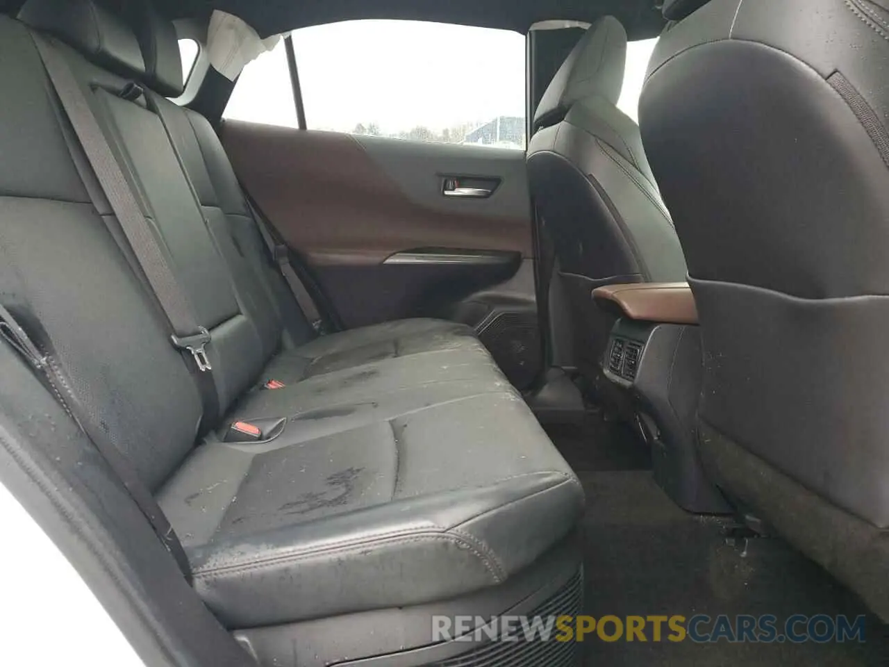 11 Фотография поврежденного автомобиля JTEAAAAH8MJ030211 TOYOTA VENZA 2021