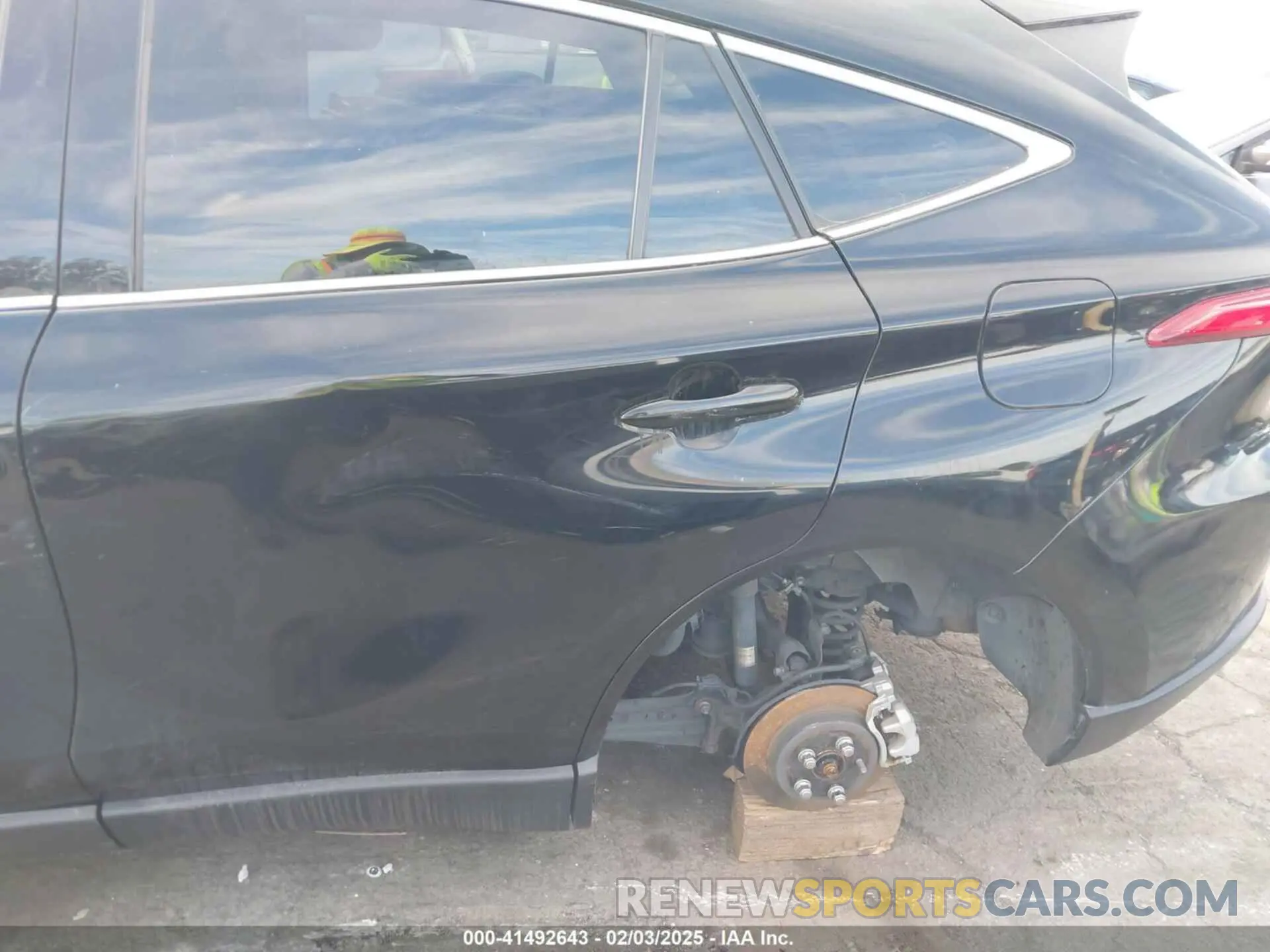 18 Photograph of a damaged car JTEAAAAH8MJ031018 TOYOTA VENZA 2021
