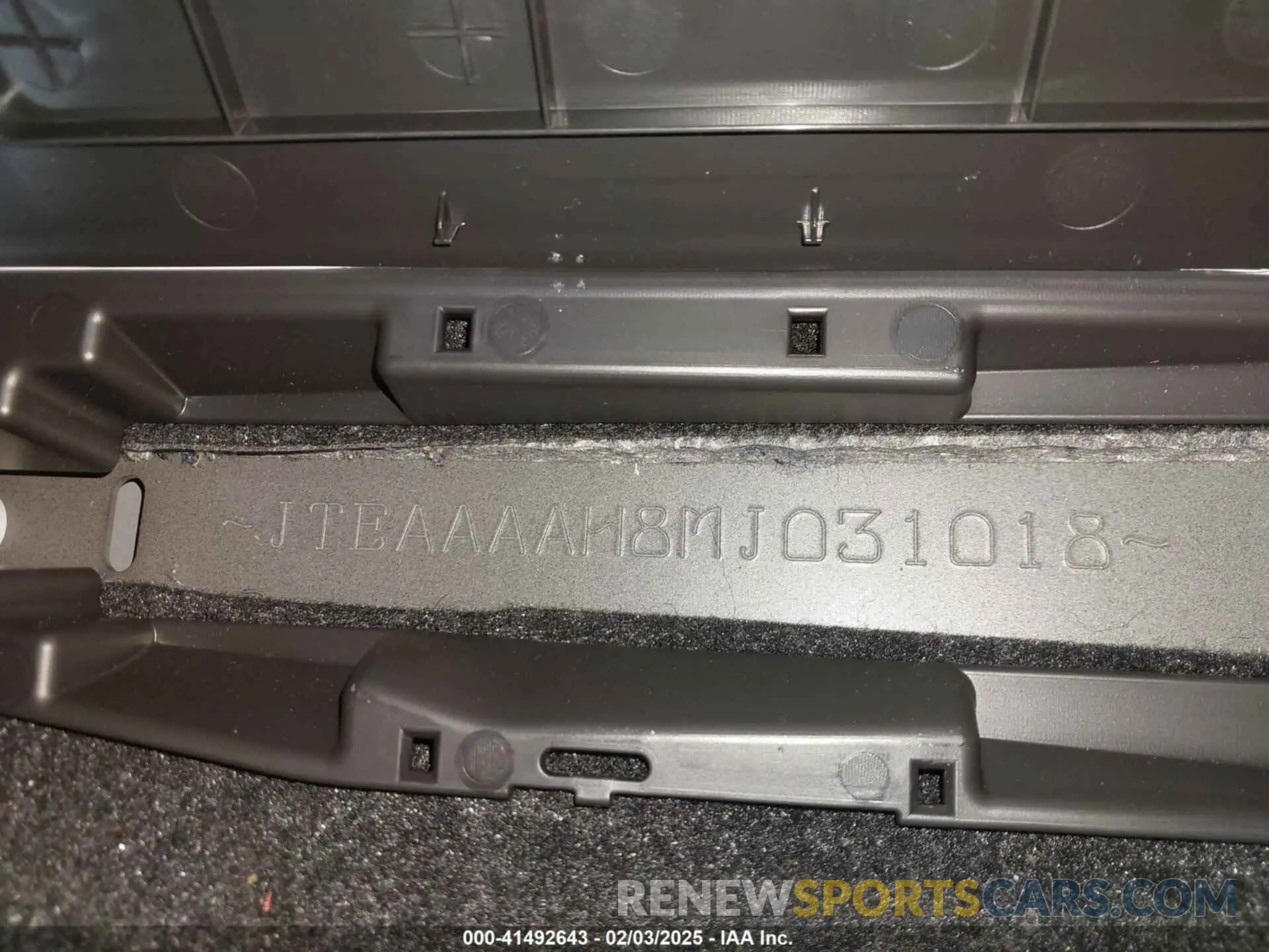 9 Photograph of a damaged car JTEAAAAH8MJ031018 TOYOTA VENZA 2021